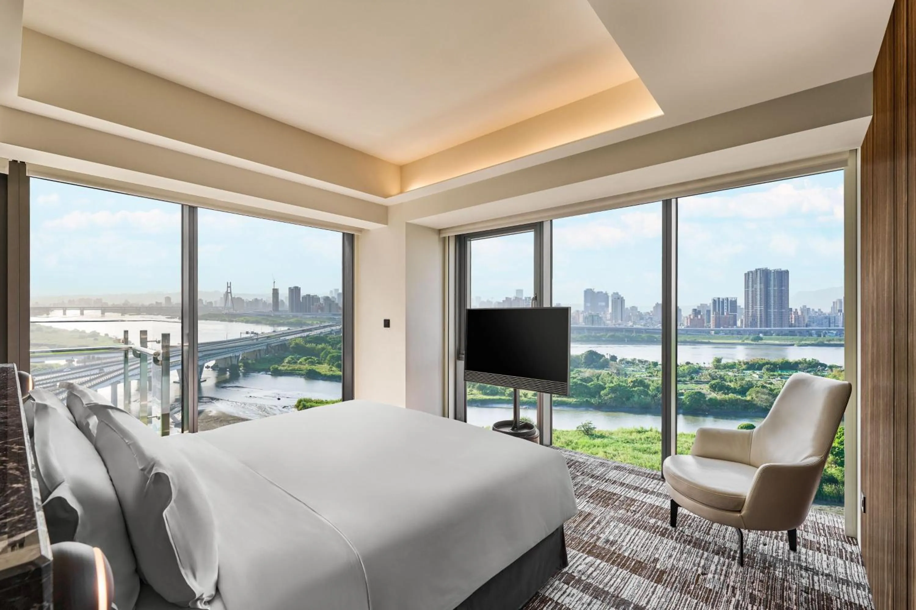 Photo of the whole room, Bed in Suz & Catorze Taipei, a Tribute Portfolio Hotel