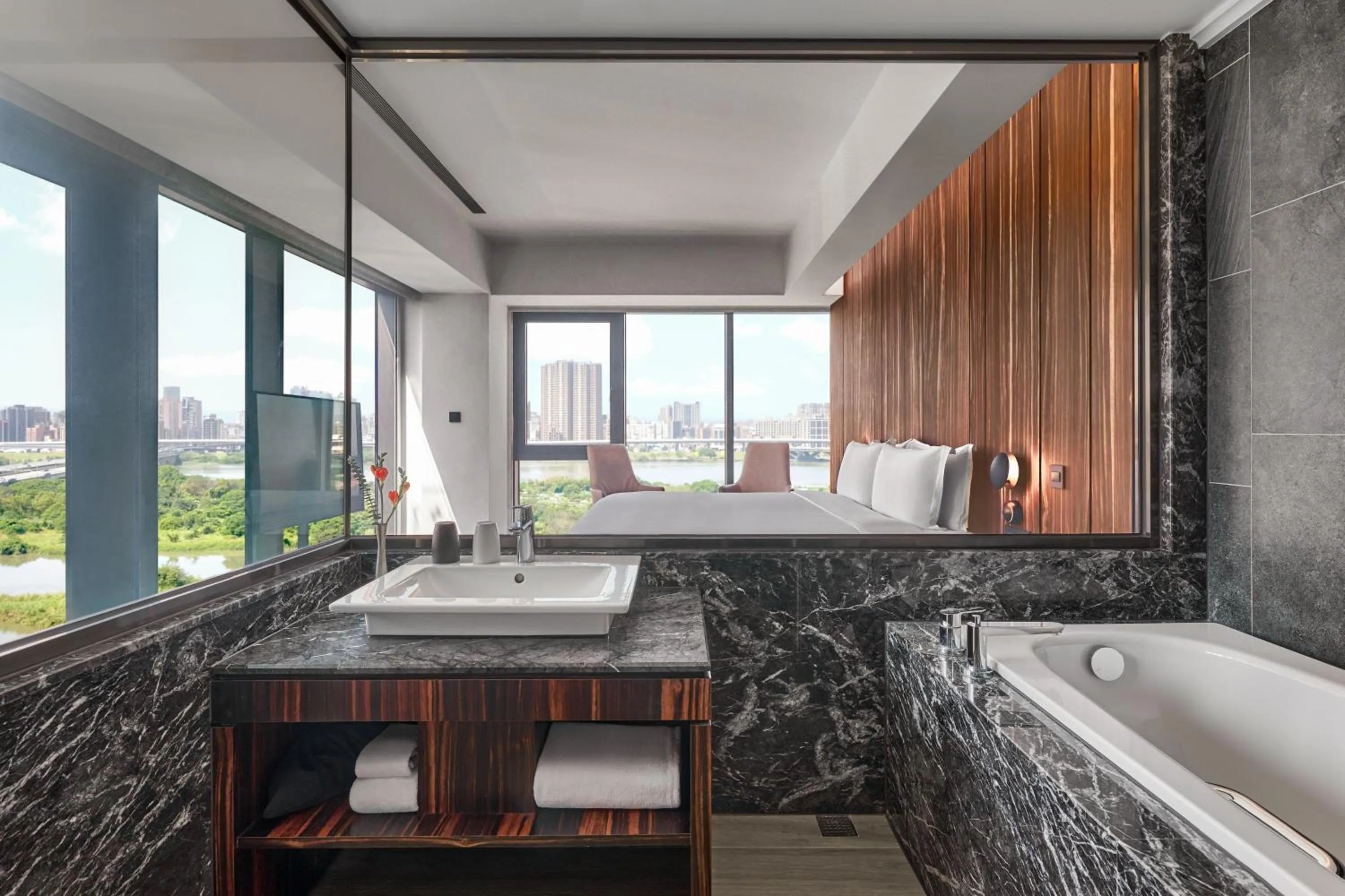 Photo of the whole room in Suz & Catorze Taipei, a Tribute Portfolio Hotel