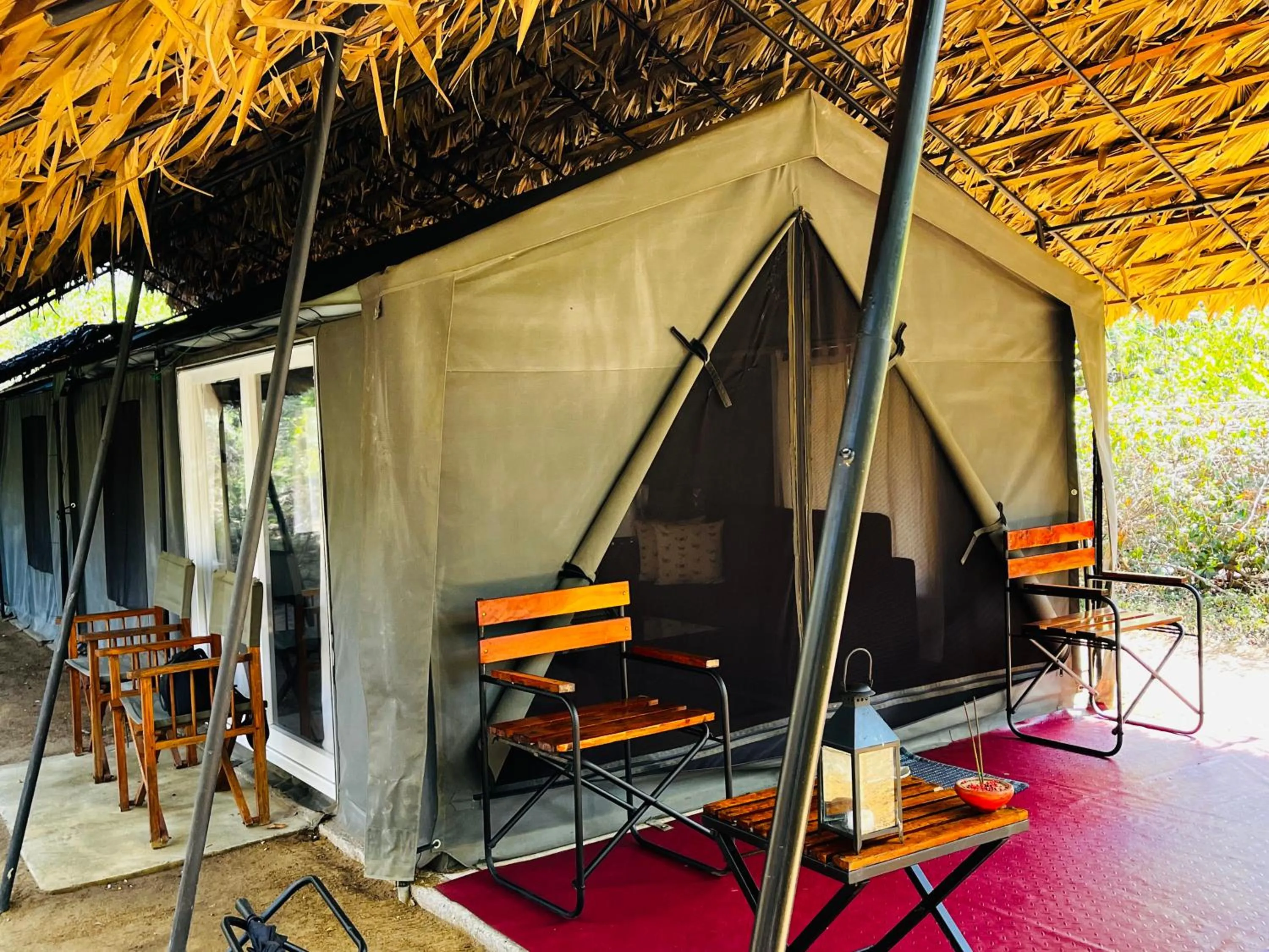 Patio in Mahoora - Yala by Eco Team