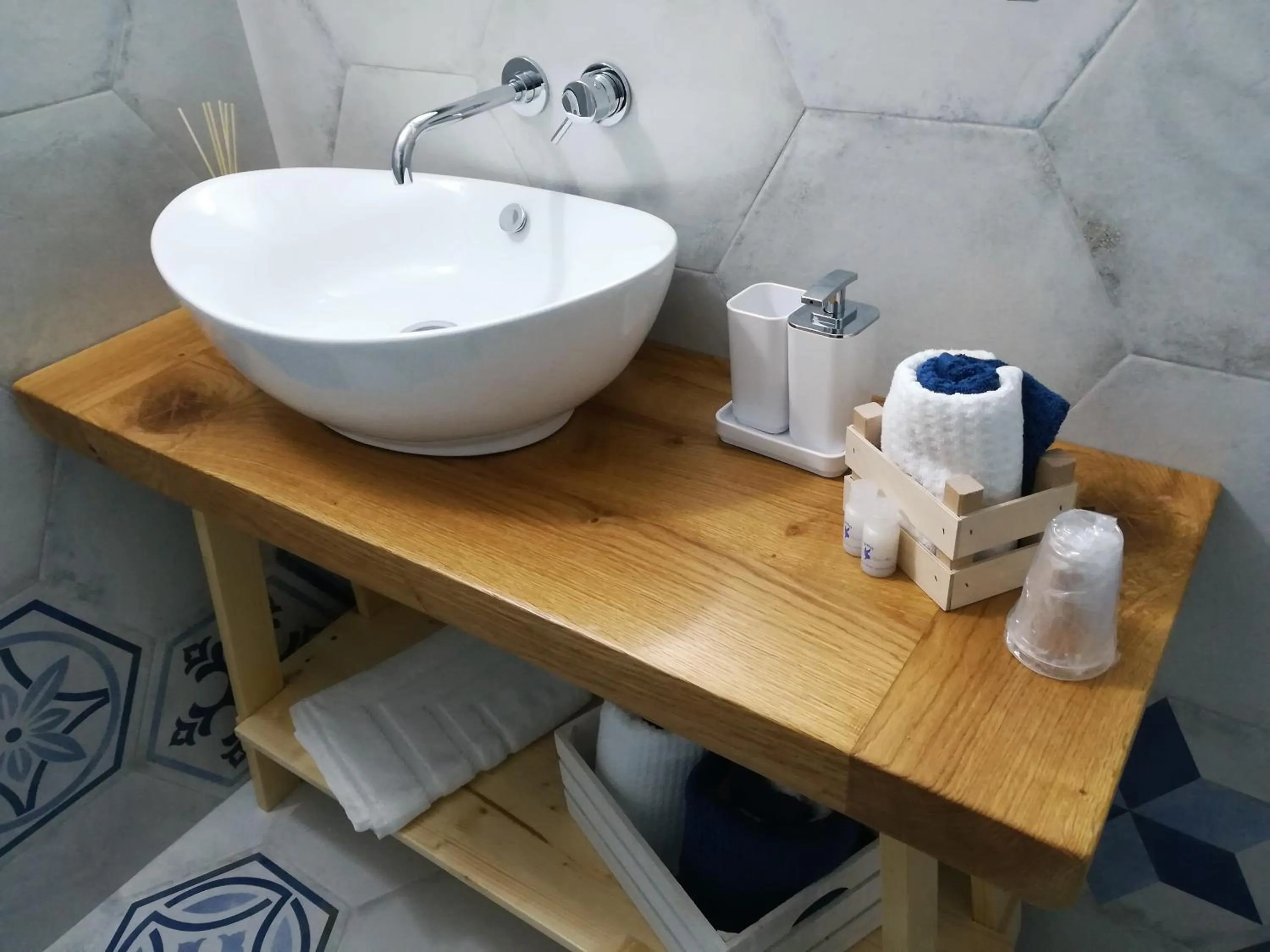 Shower in Dimora Mediterranea