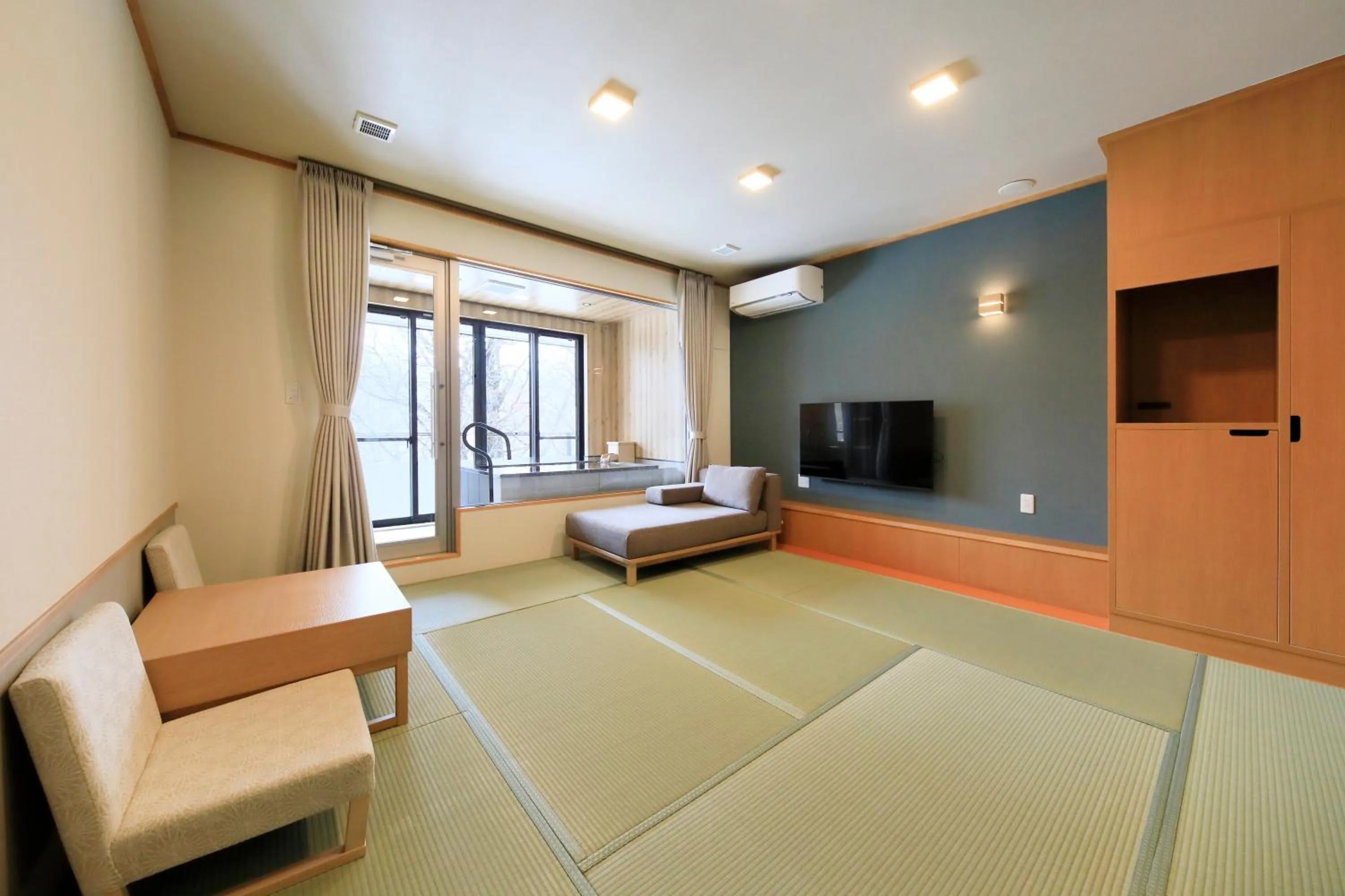 Photo of the whole room, Bed in Hotel Shikisai