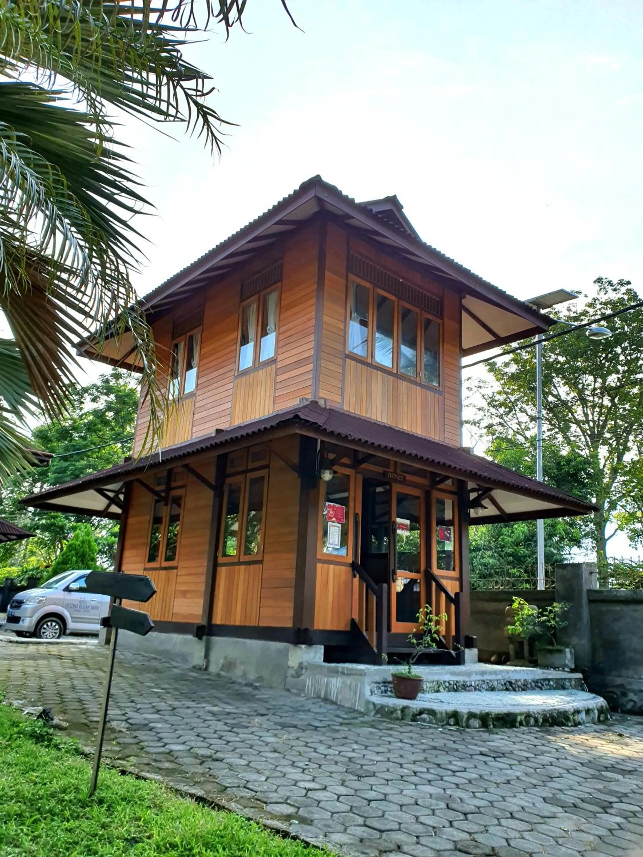 Property building in HOTEL BESAR BULAN BARU - Senggigi