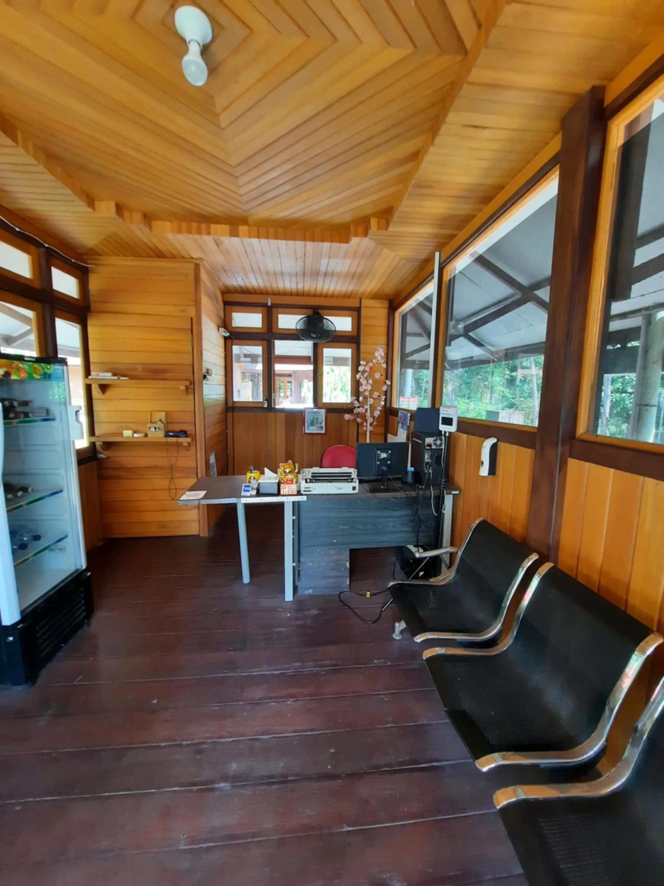Seating area in HOTEL BESAR BULAN BARU - Senggigi