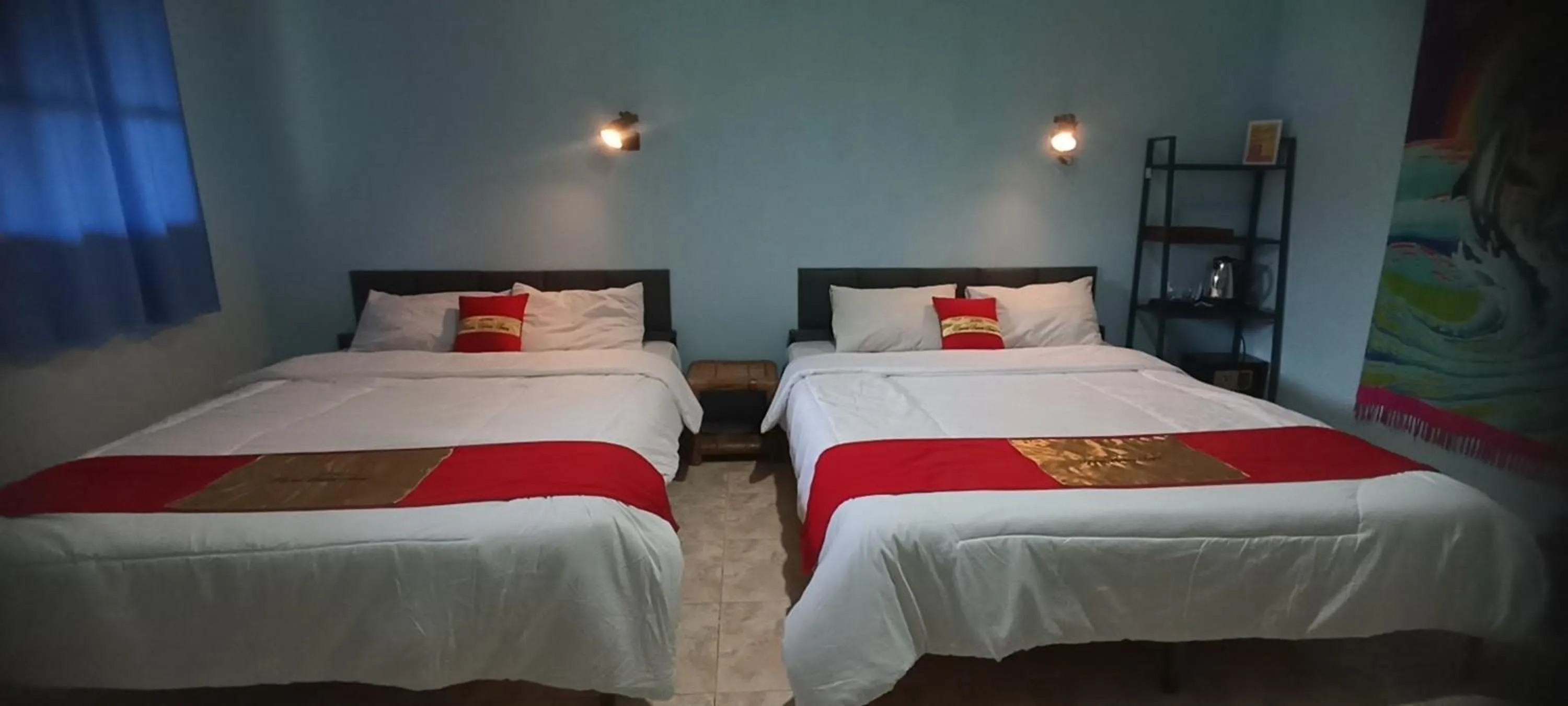 Bed in HOTEL BESAR BULAN BARU - Senggigi