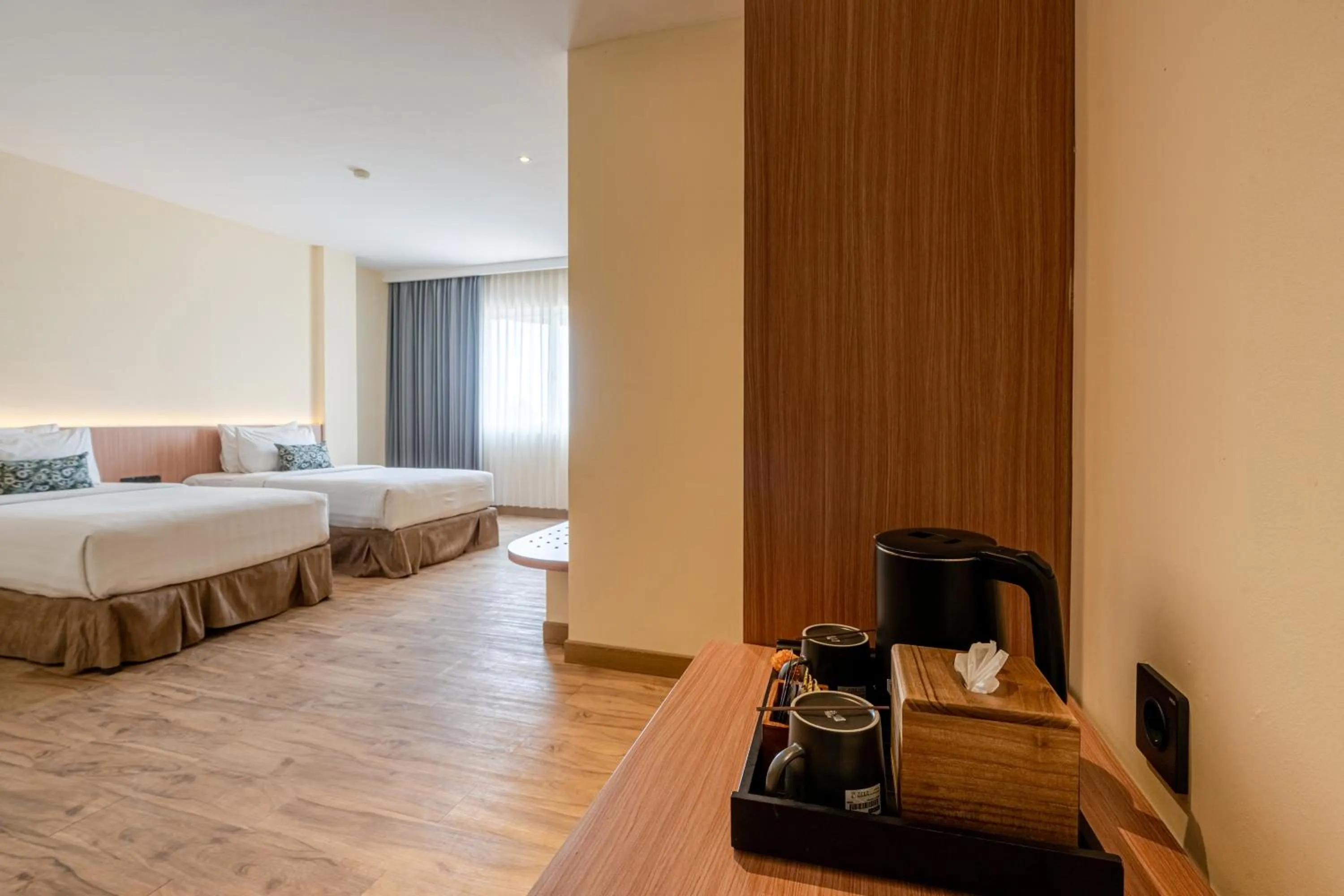 Coffee/tea facilities, Bed in The Rivavi Legian