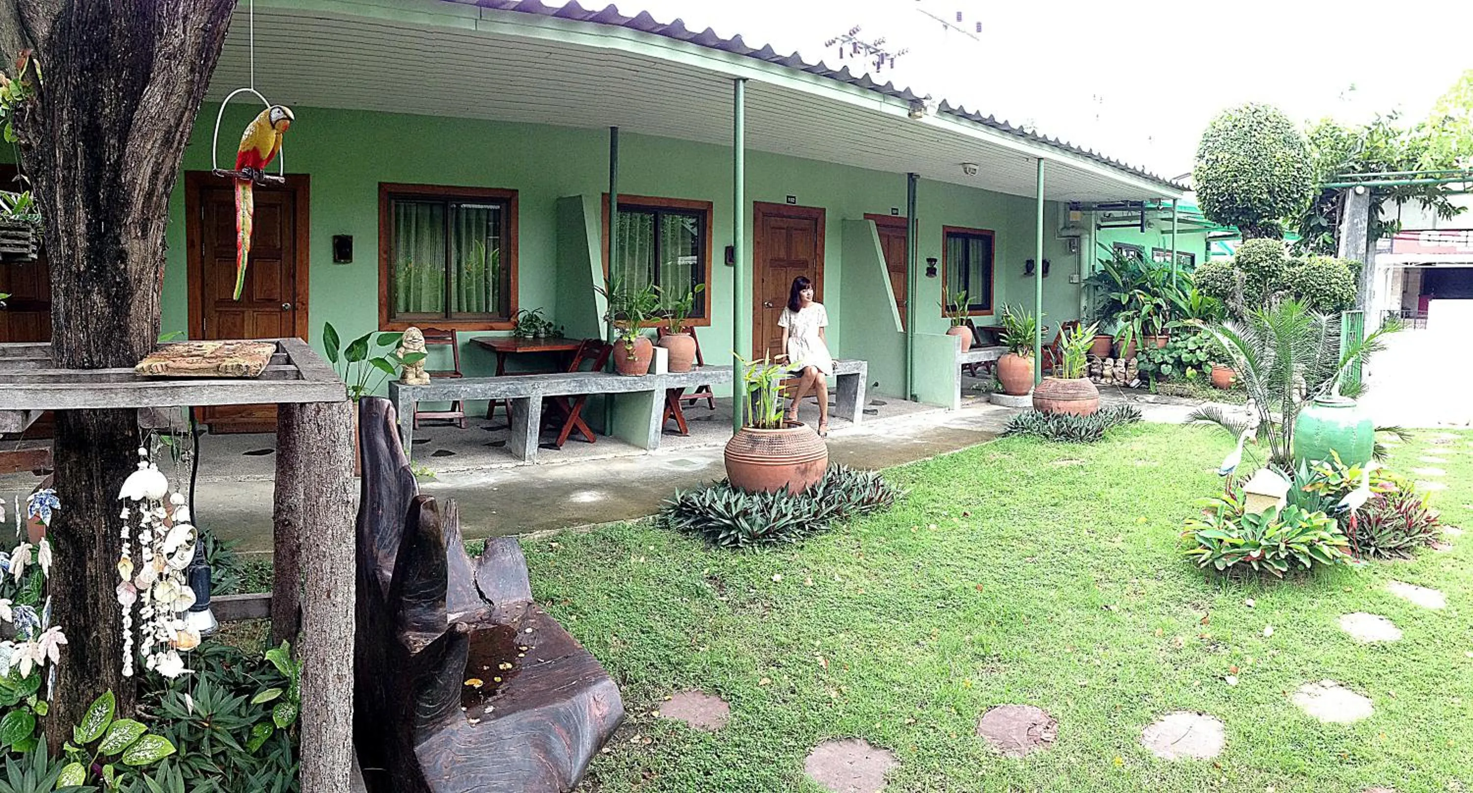 Garden in Baan Sala Lung Dam - Fisherman Village