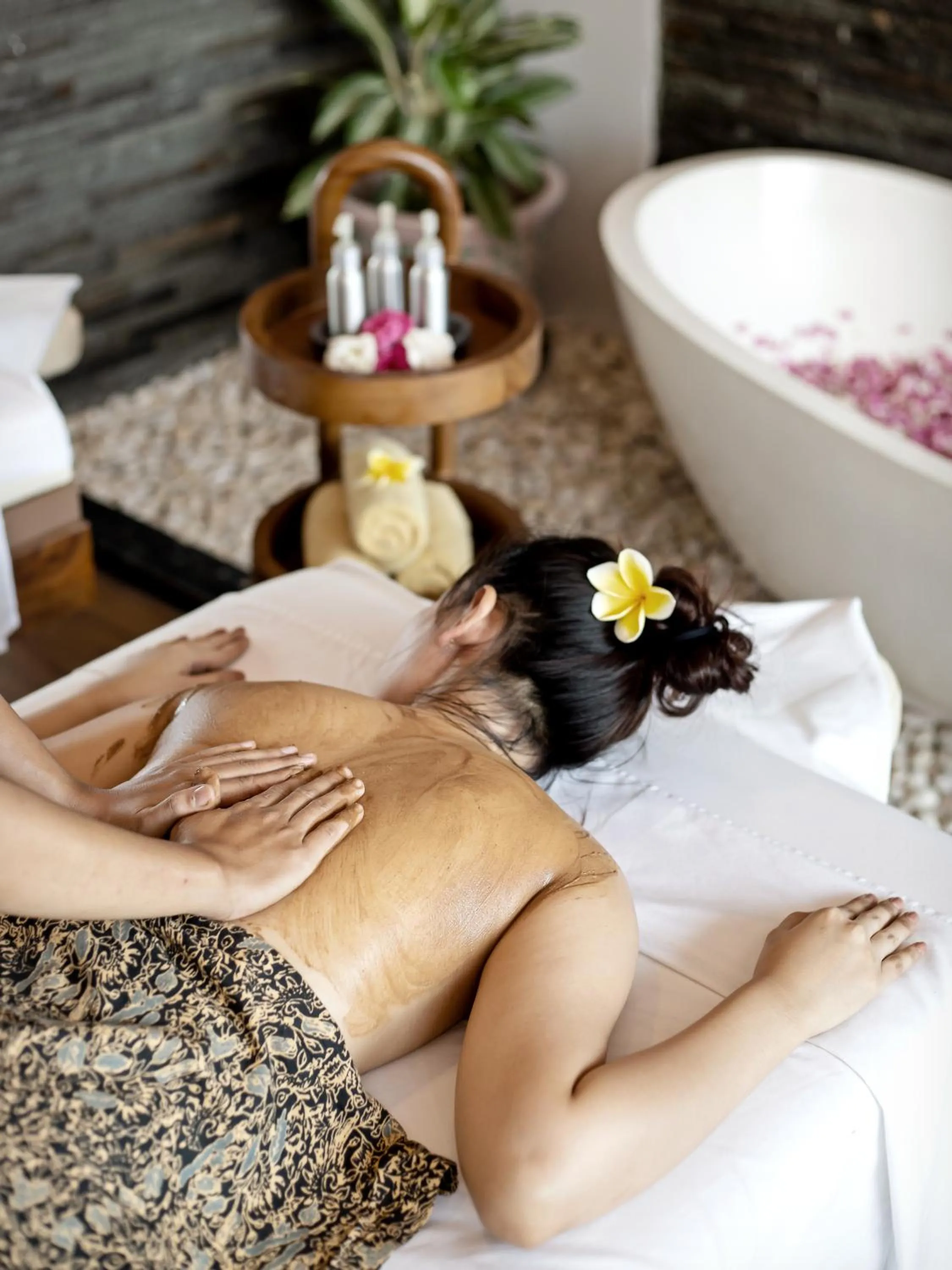 Spa and wellness centre/facilities in Jambuluwuk Malioboro Hotel Yogyakarta