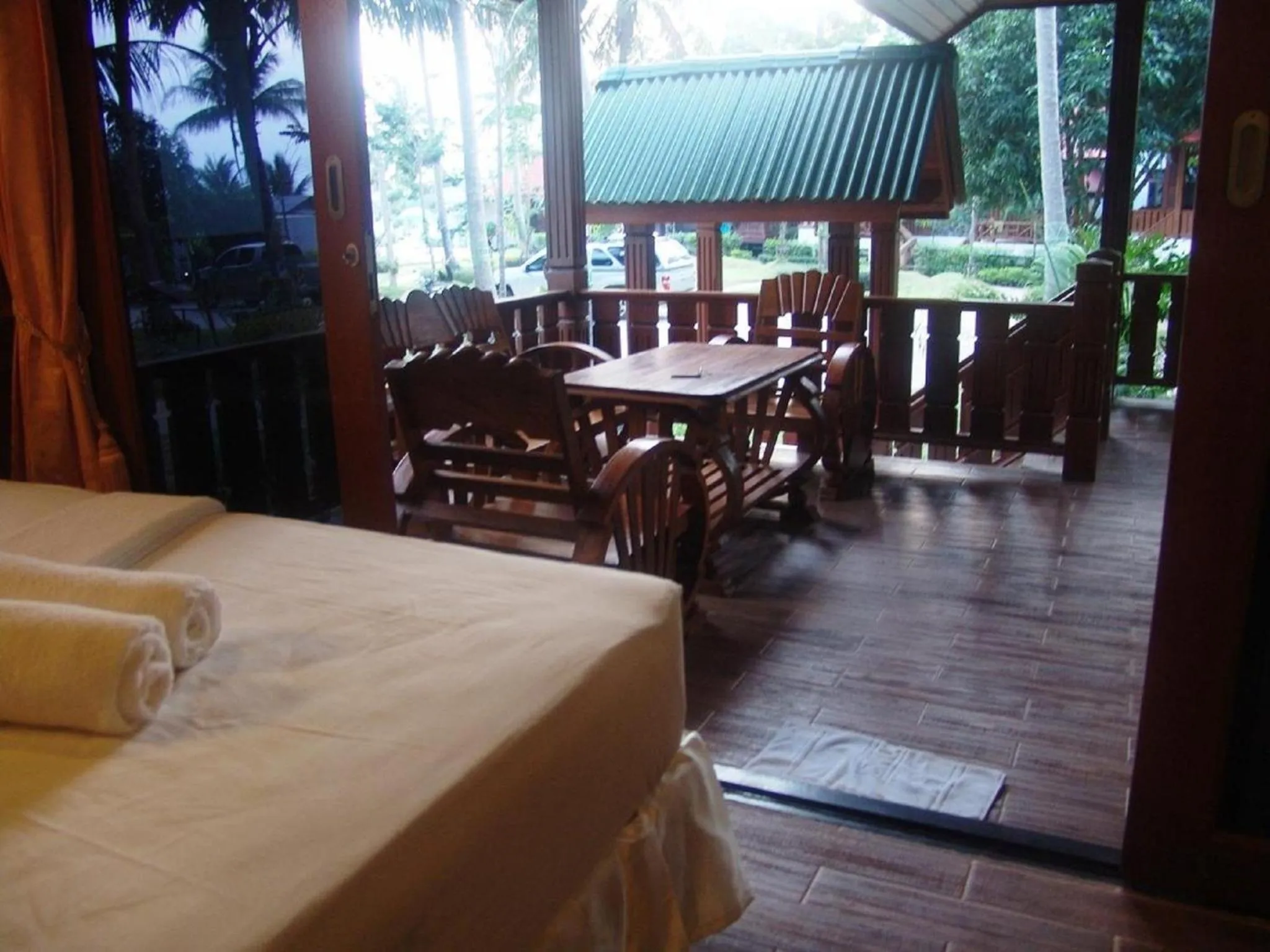 Bed in Mac's Bay Resort