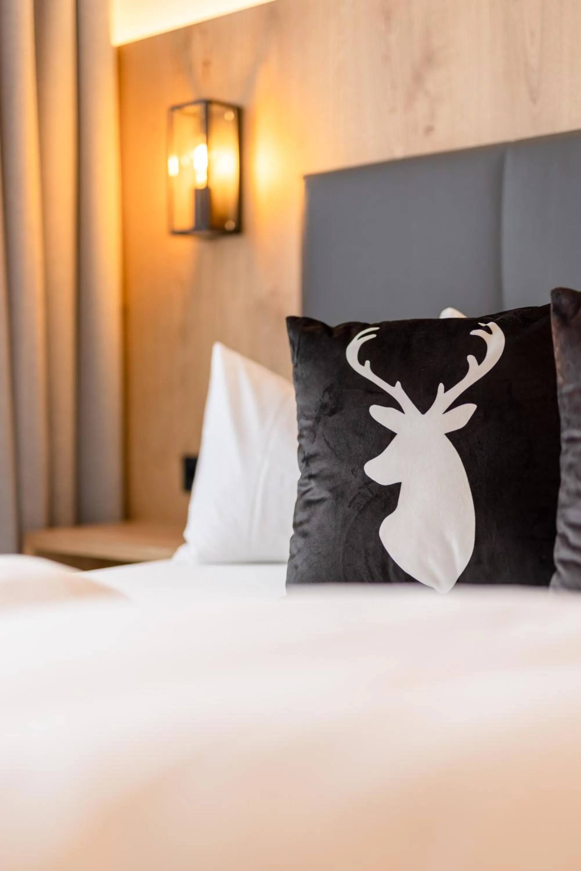 Decorative detail, Bed in Hotel Alphof Stubaital
