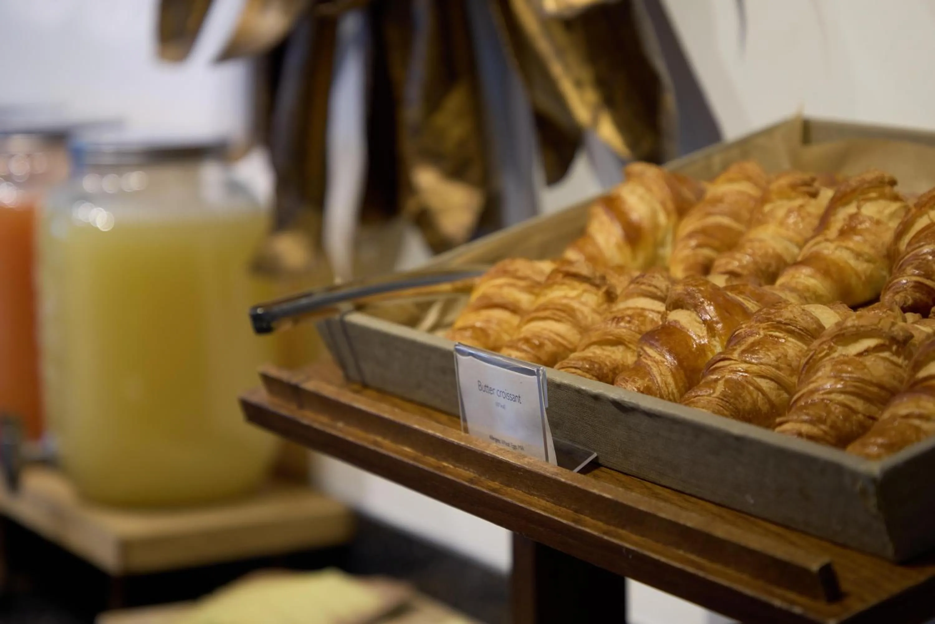 Breakfast in Radisson Blu Hotel, London Canary Wharf East