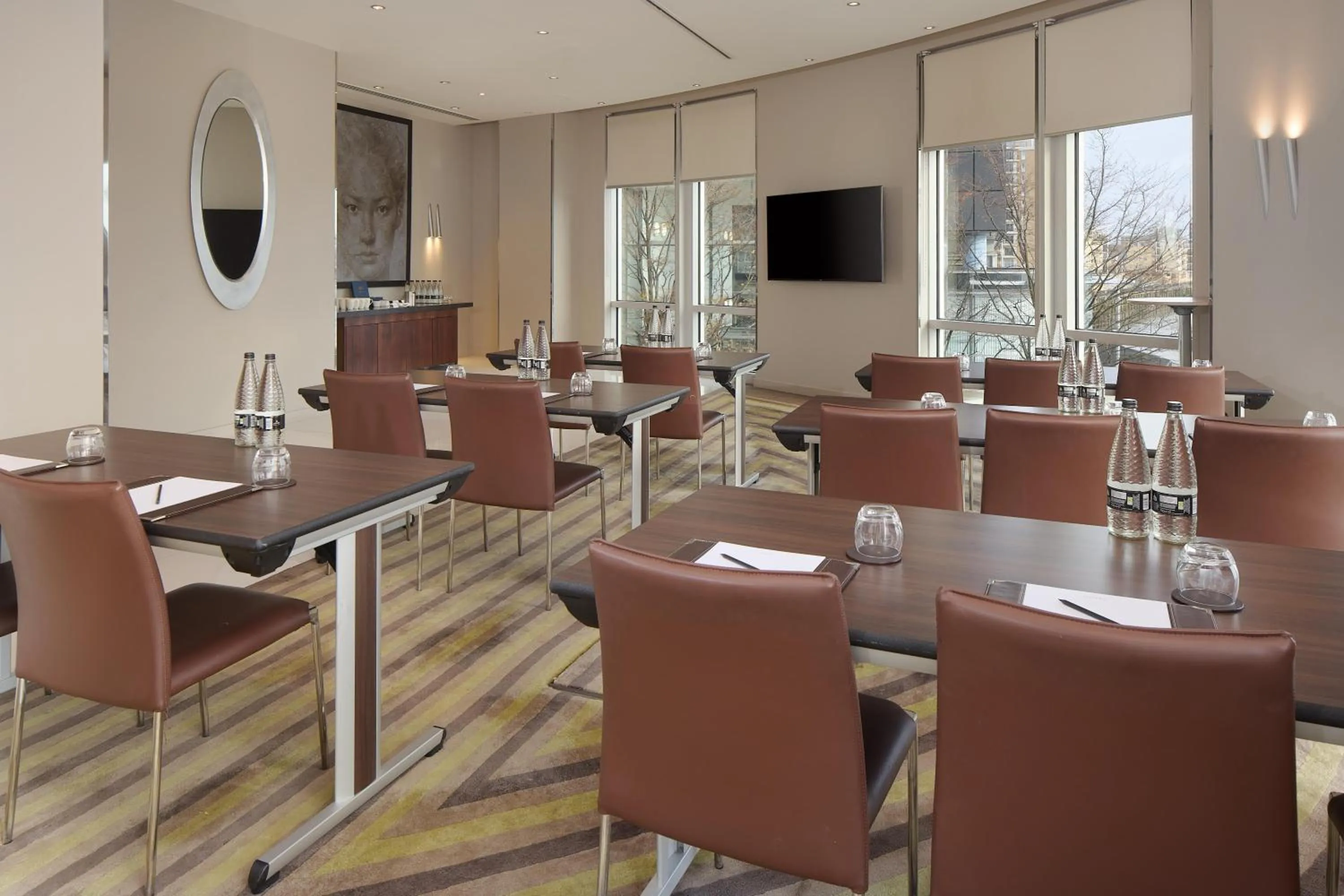 Meeting/conference room in Radisson Blu Hotel, London Canary Wharf East