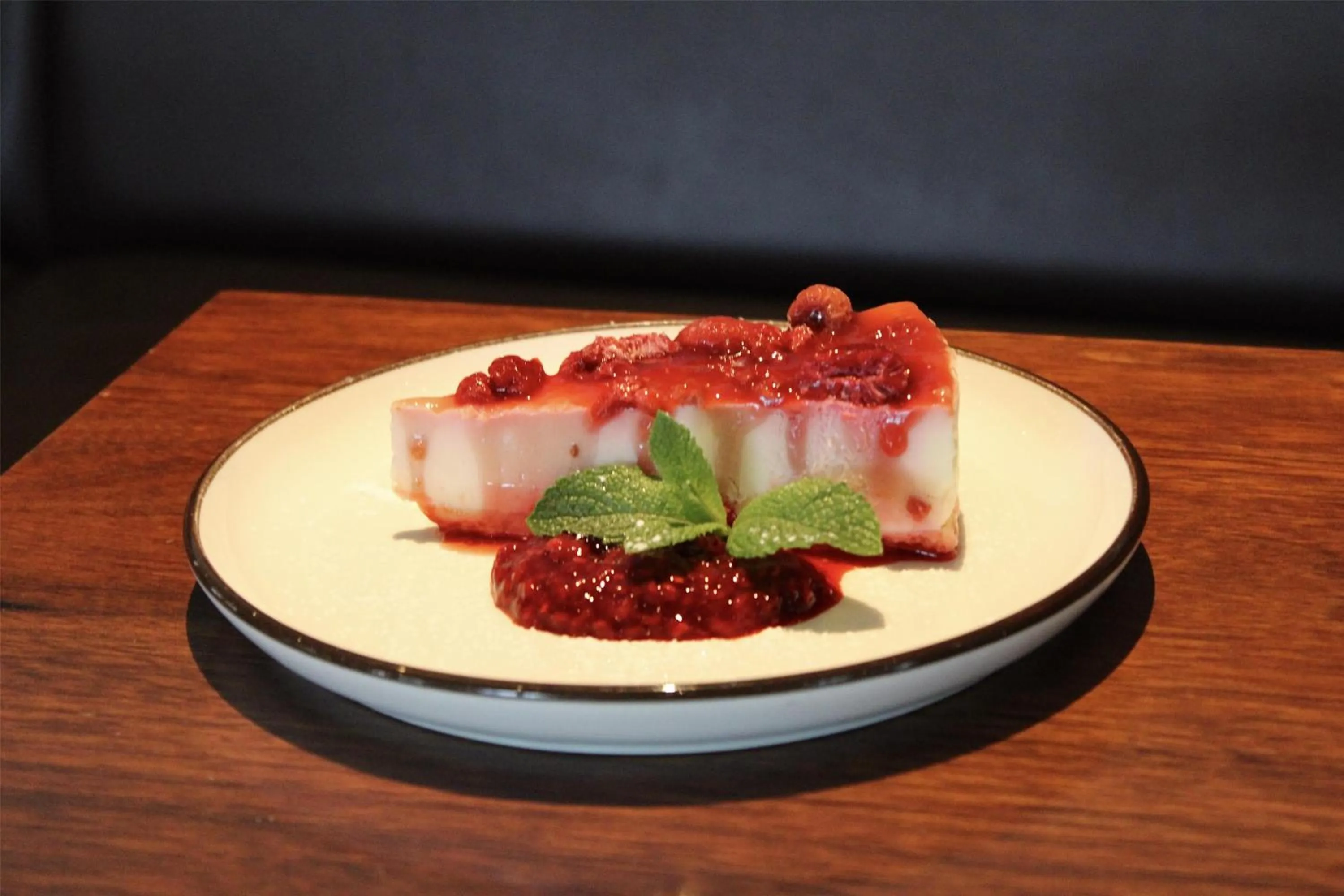 Food and drinks in Radisson Blu Hotel, London Canary Wharf East