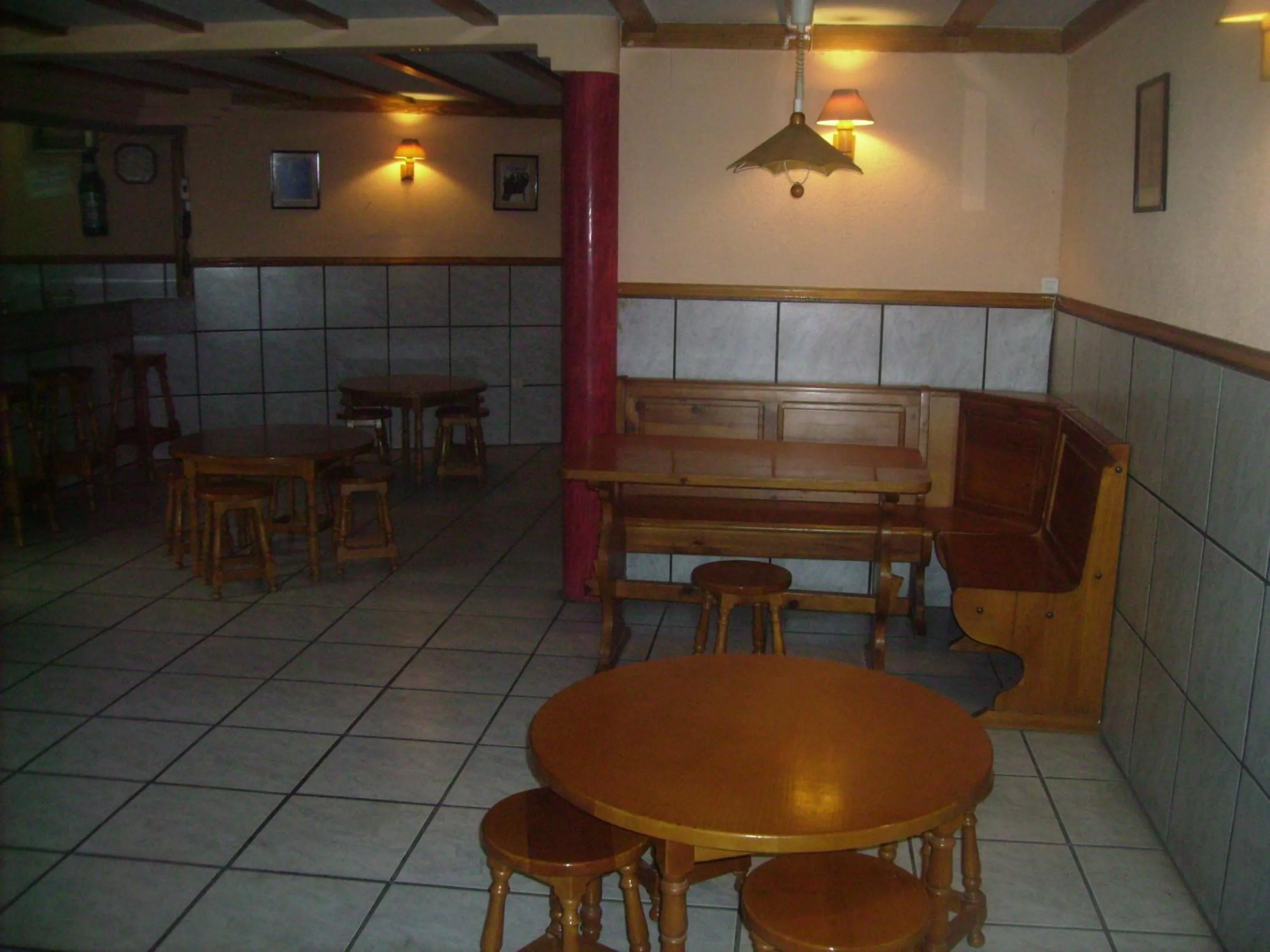Restaurant/places to eat in Hotel Las Nieves