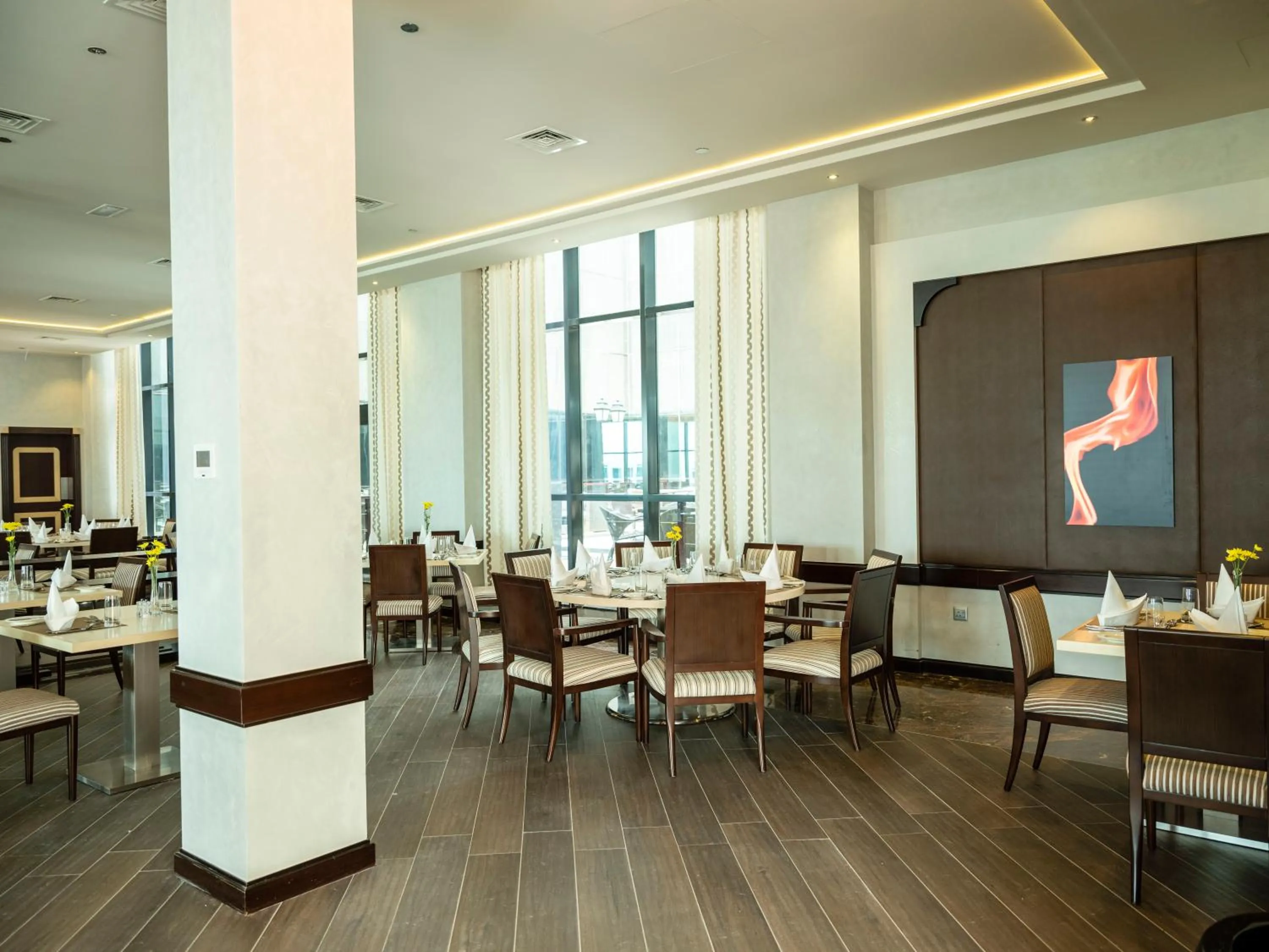 Restaurant/places to eat in Retaj Salwa Resort & Spa