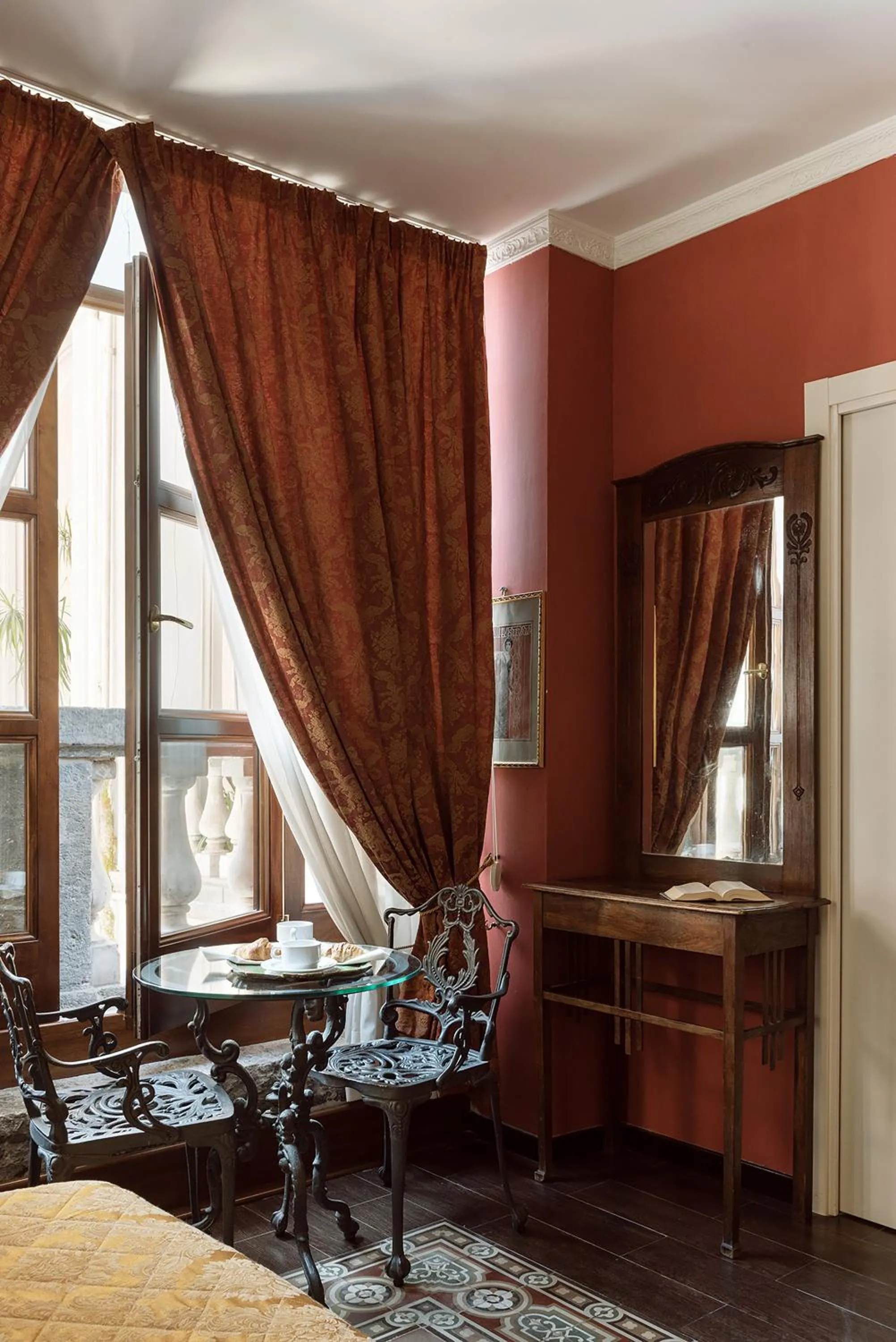 Double or Twin Room - single occupancy in Carafa di Maddaloni Residenza di Charme