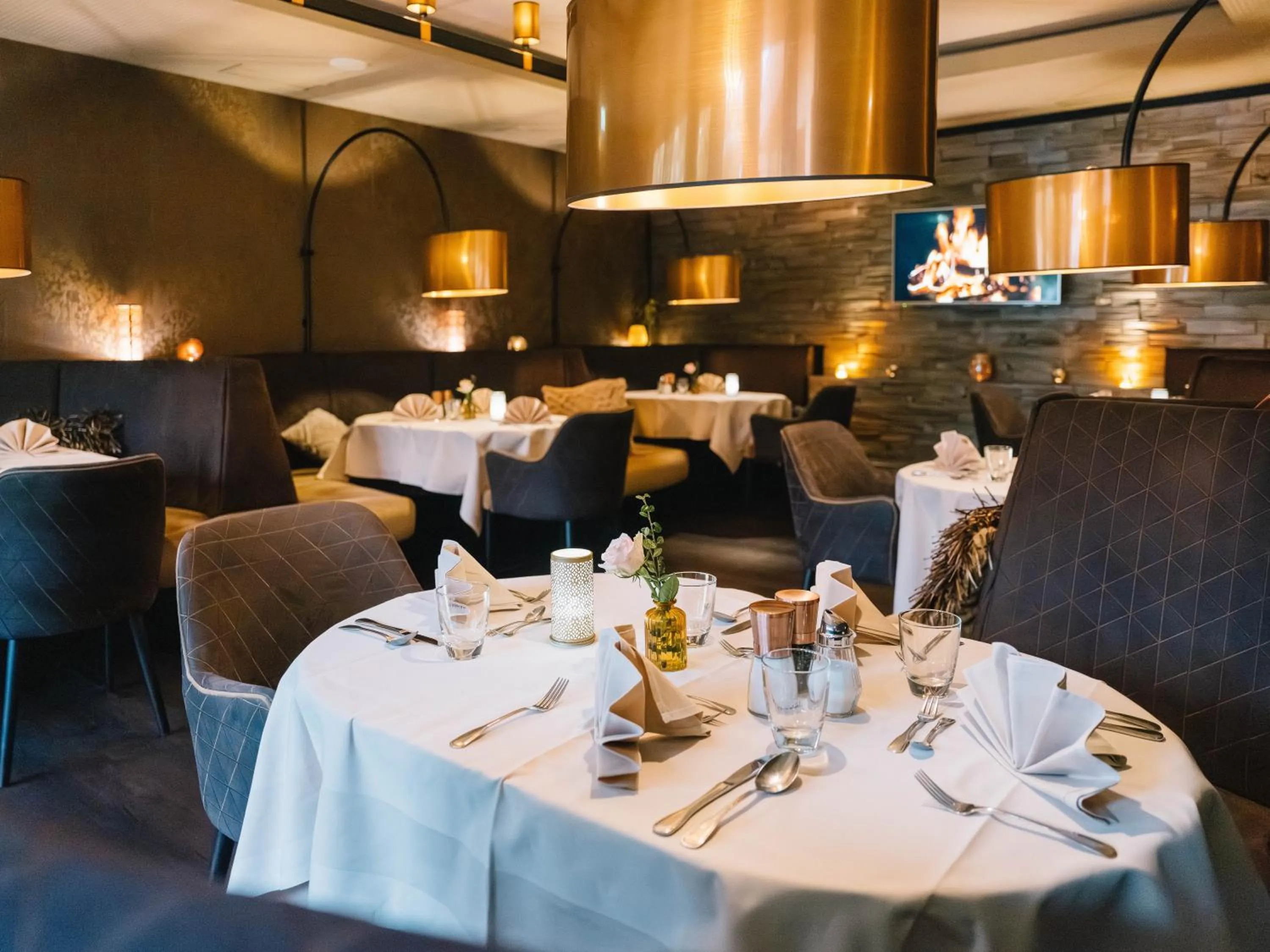 Restaurant/places to eat in hotel zentlinde