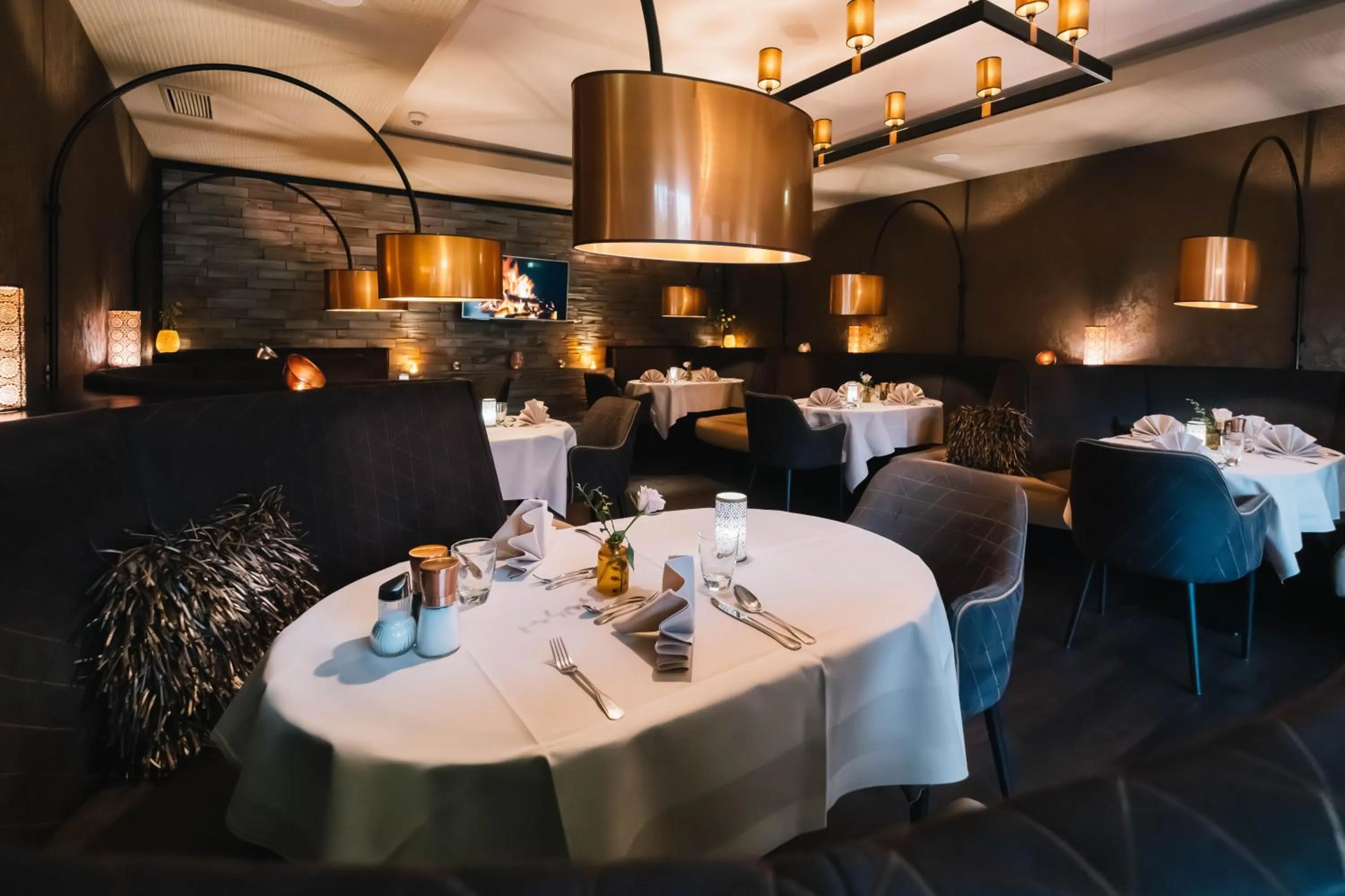 Restaurant/places to eat in hotel zentlinde