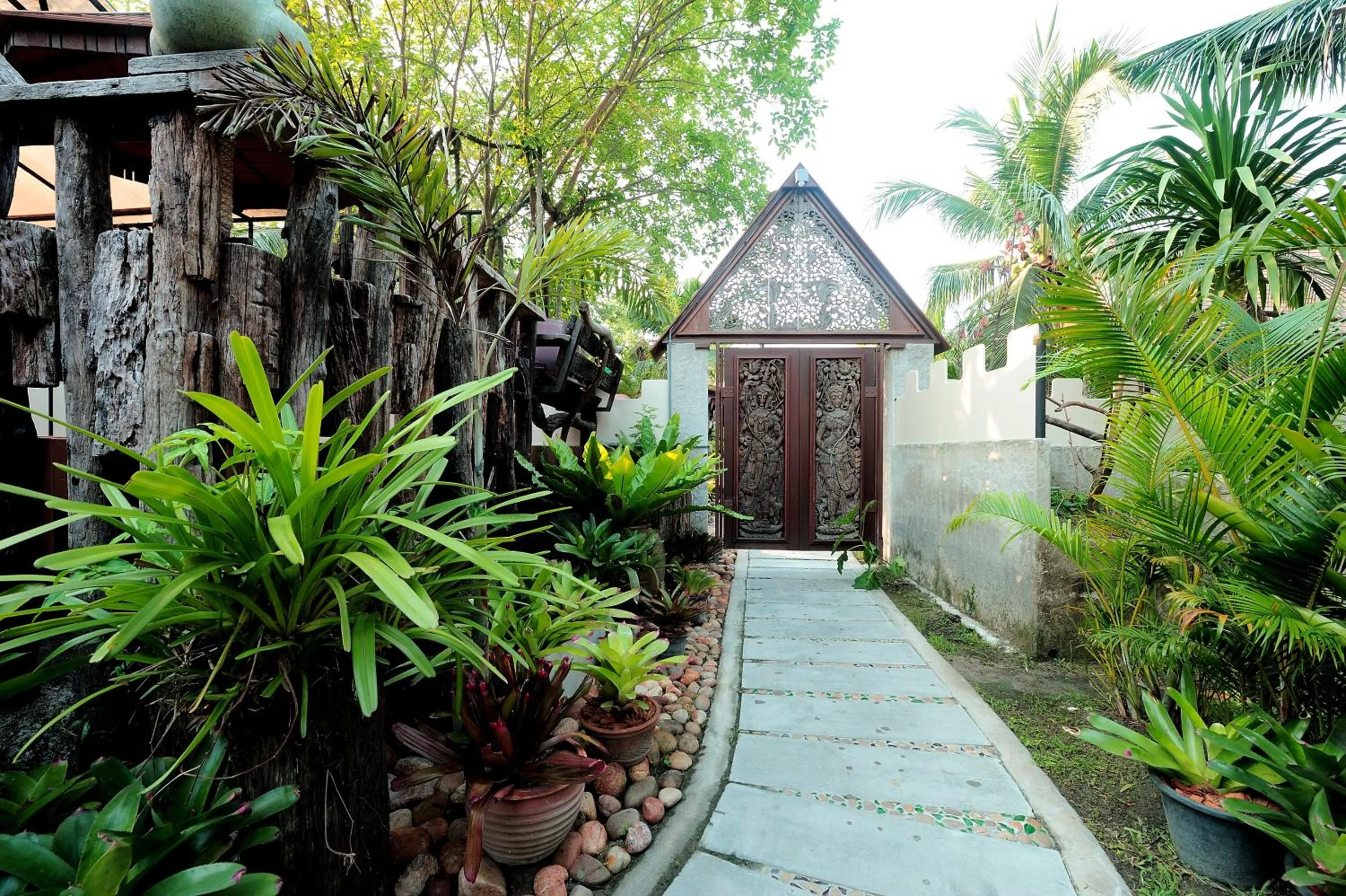 Suankaew Art Cottage