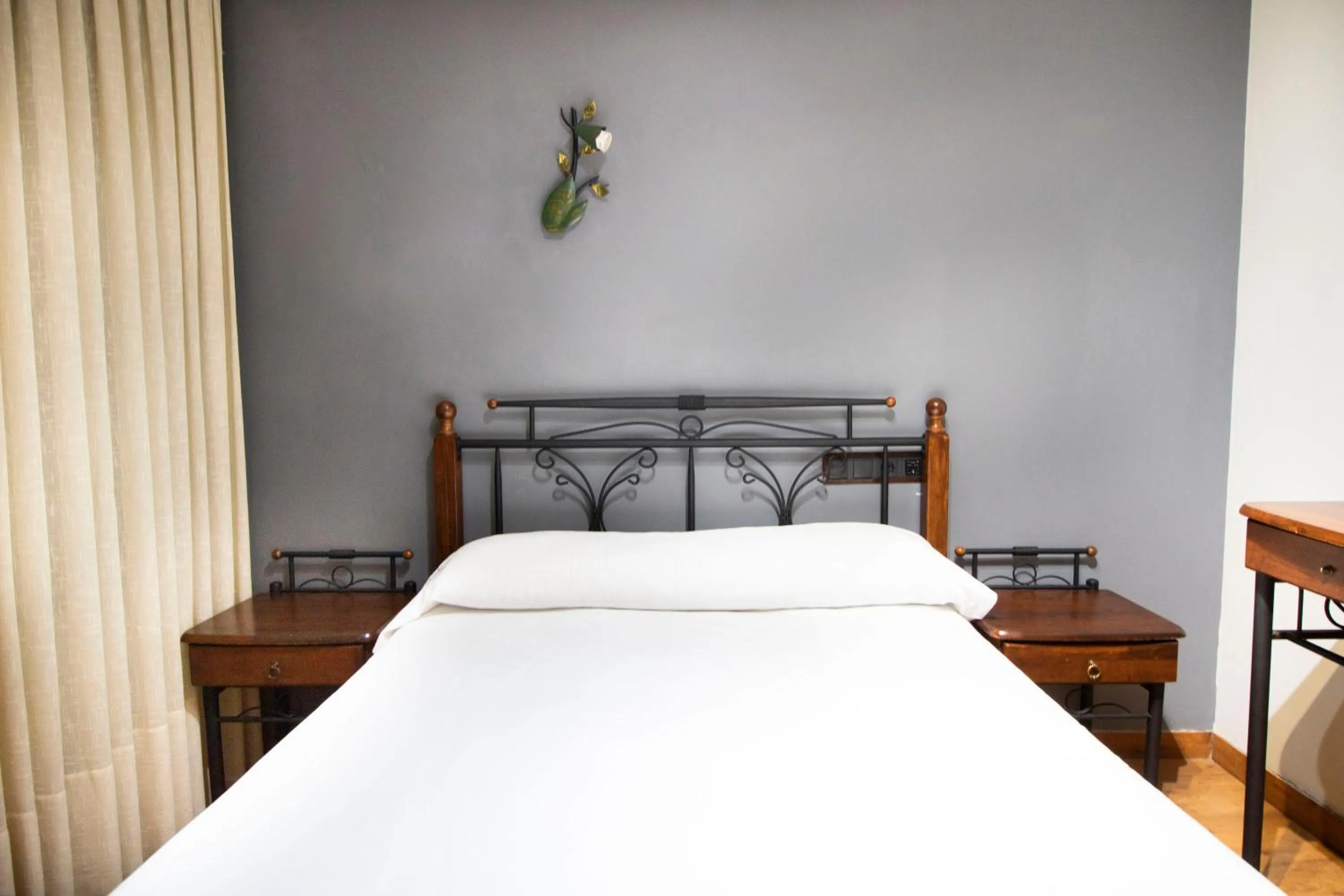 Bed in Alda Casco Antiguo