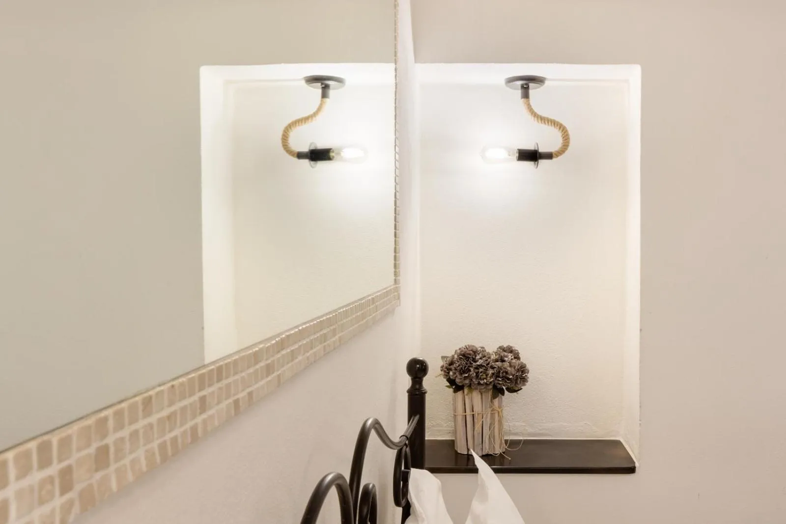 Bedroom in Cagliarifornia