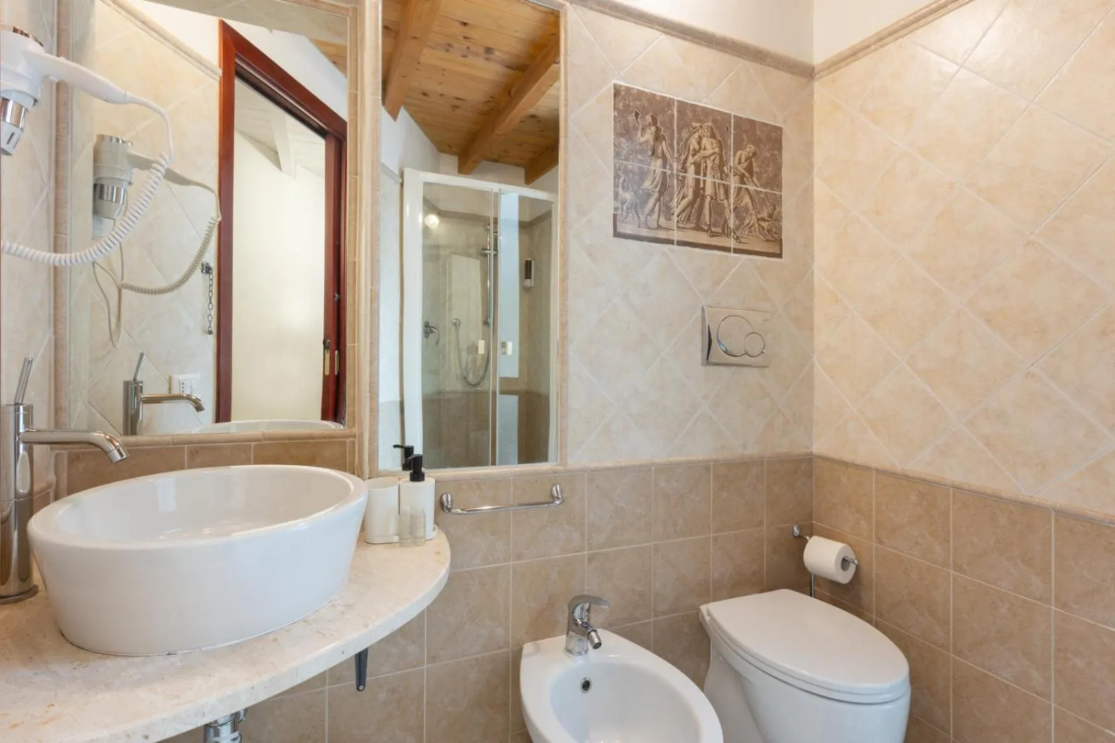 Shower in Cagliarifornia