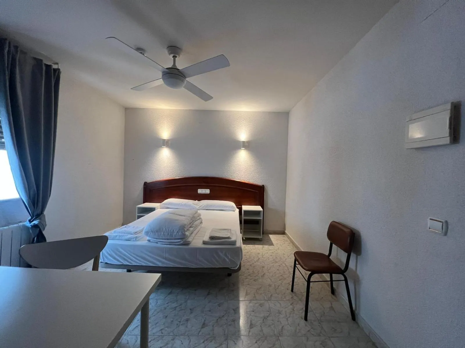 Bed in Hostal la Embajada