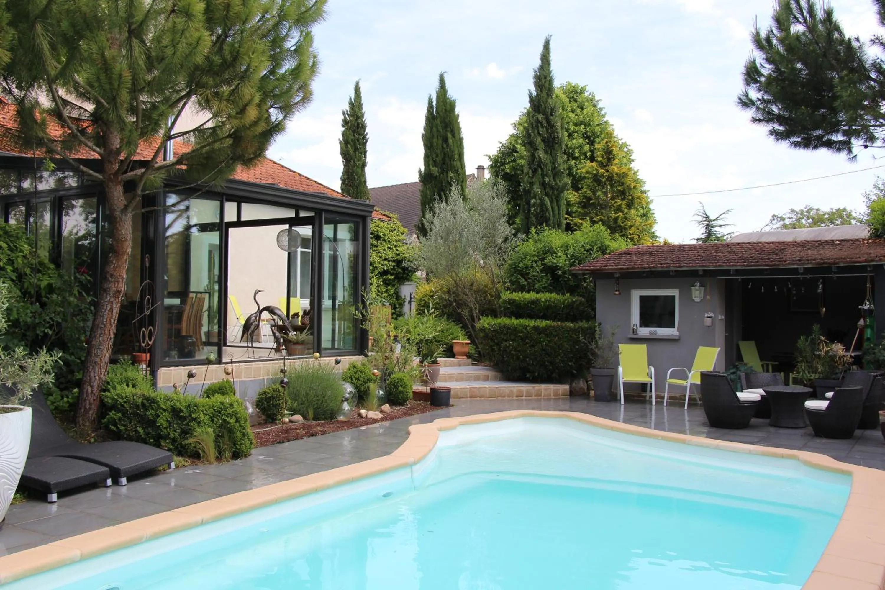 Swimming pool in Le Clos de la Challangette