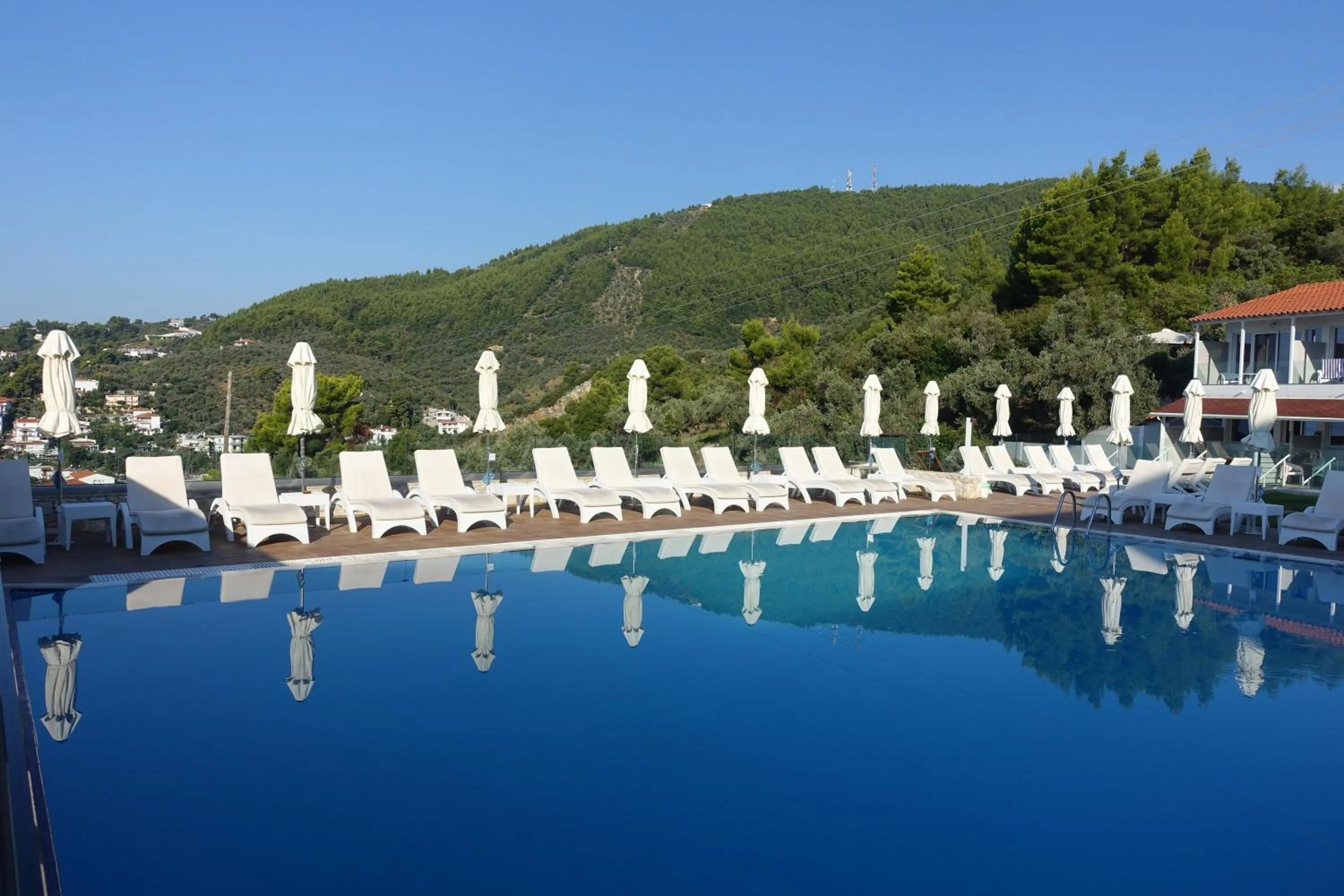 Swimming pool in Hotel Rene