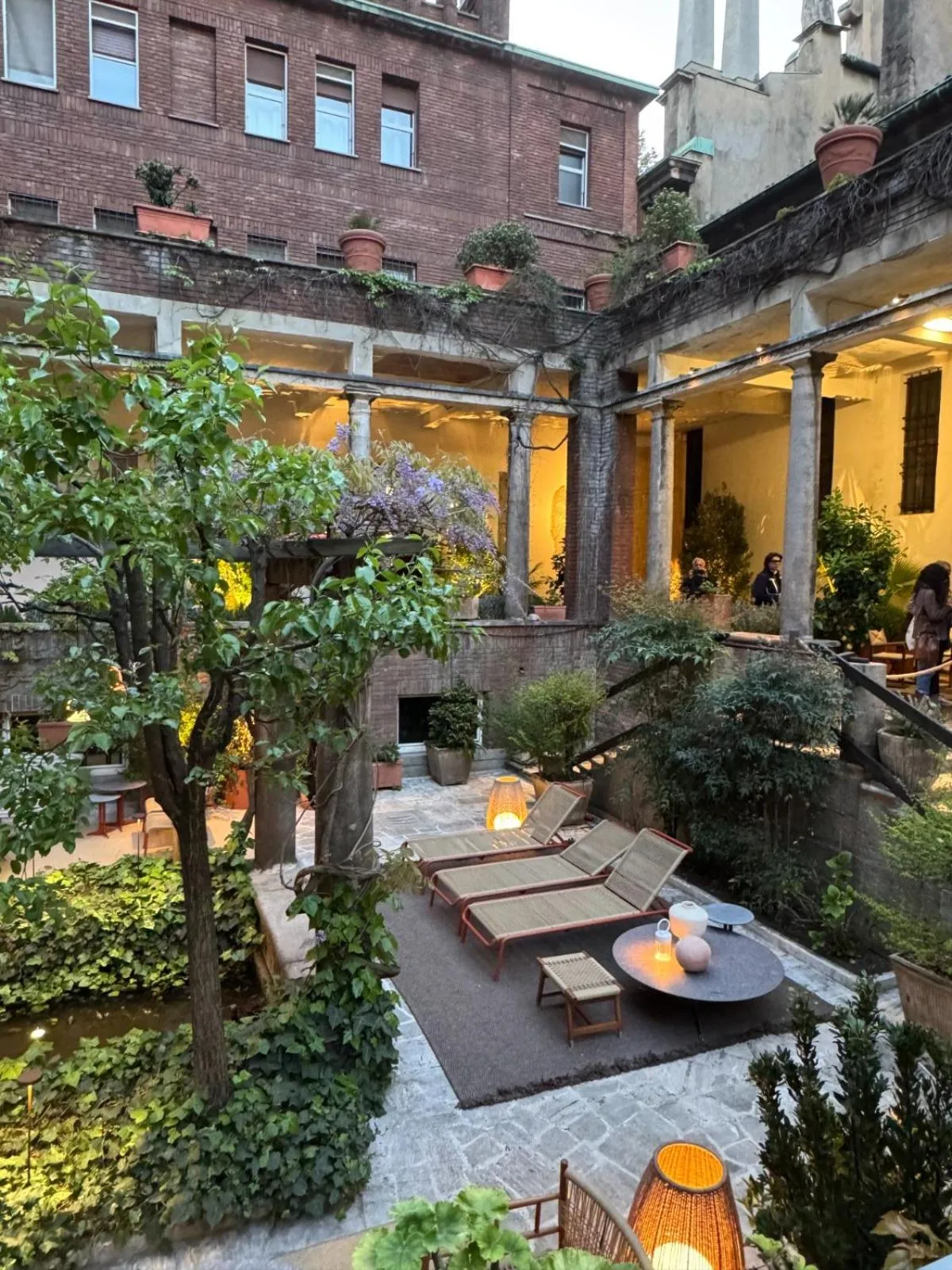 NEW GENERATION HOSTEL Milan center