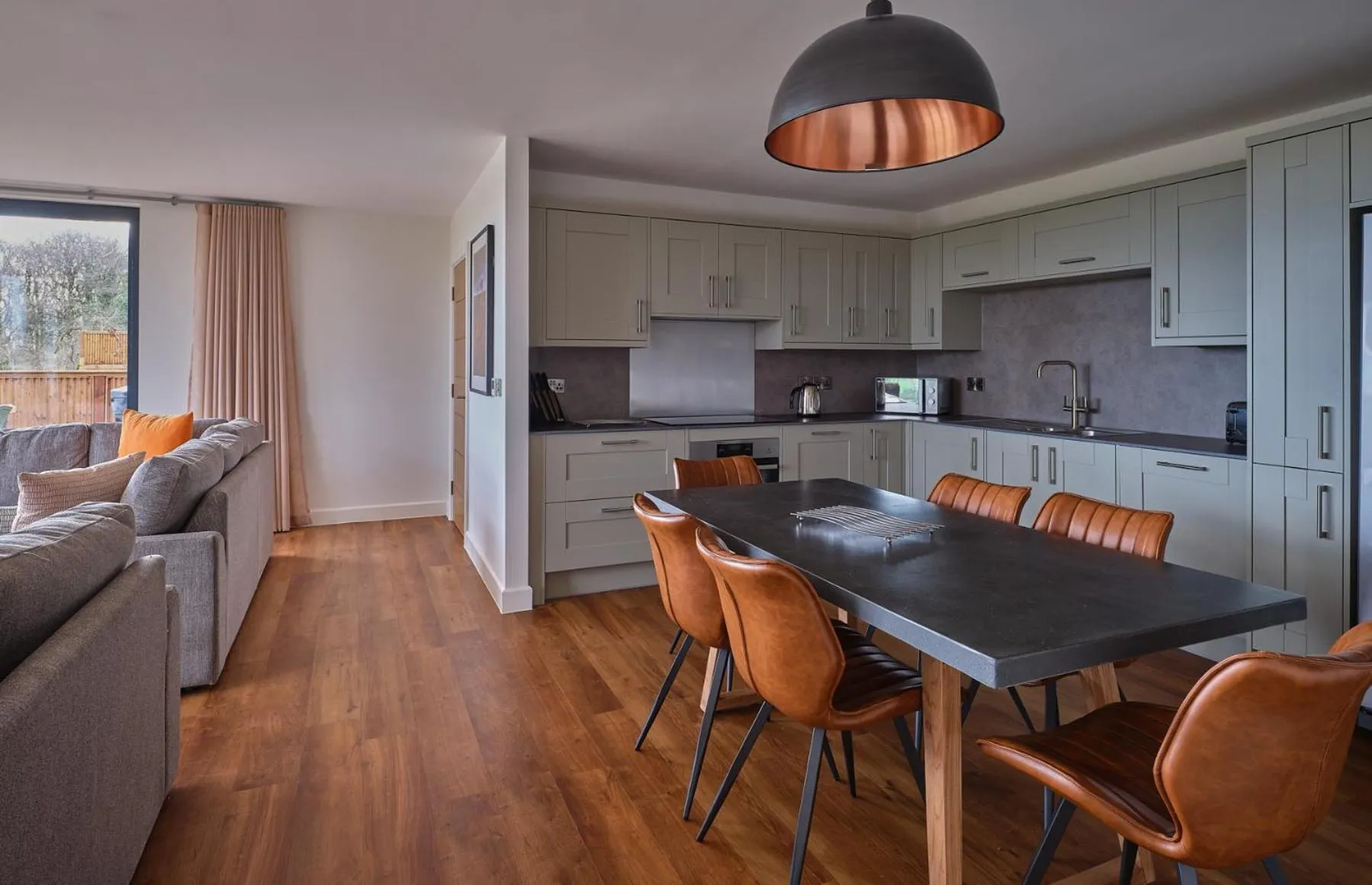 Kitchen or kitchenette in The Mole Resort - Hotel rooms