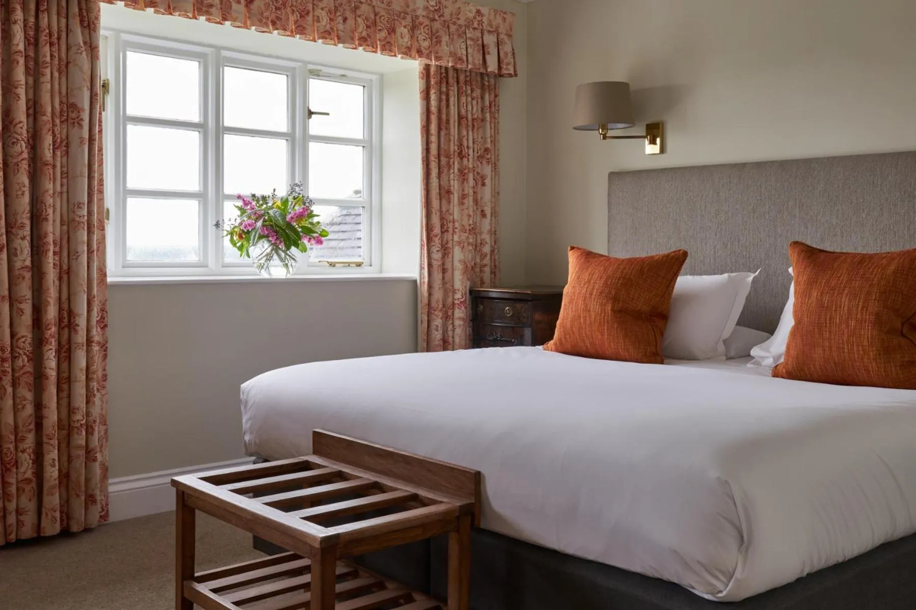 Bedroom, Bed in The Mole Resort - Hotel rooms