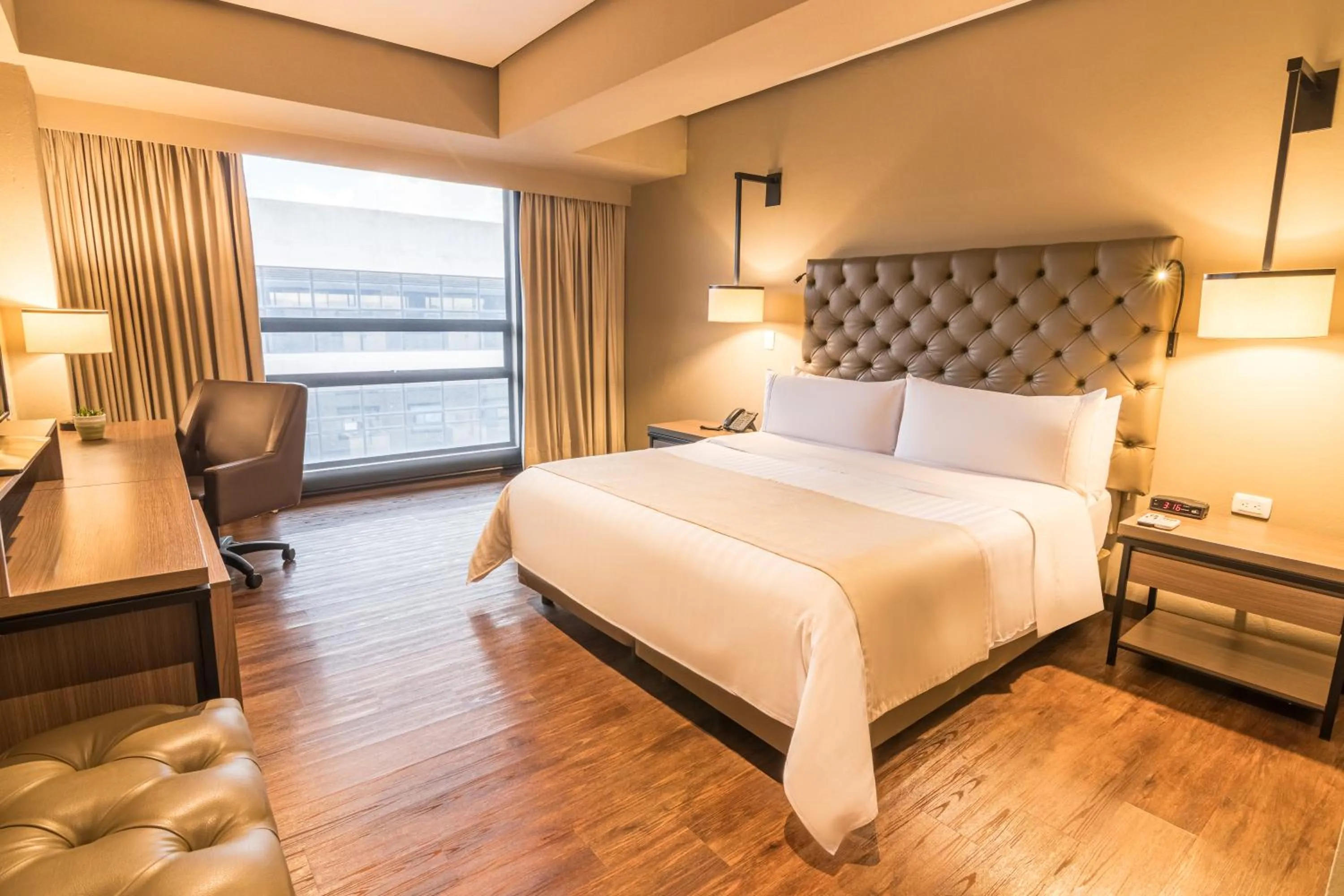 Bed in GHL Hotel Bogota Occidente