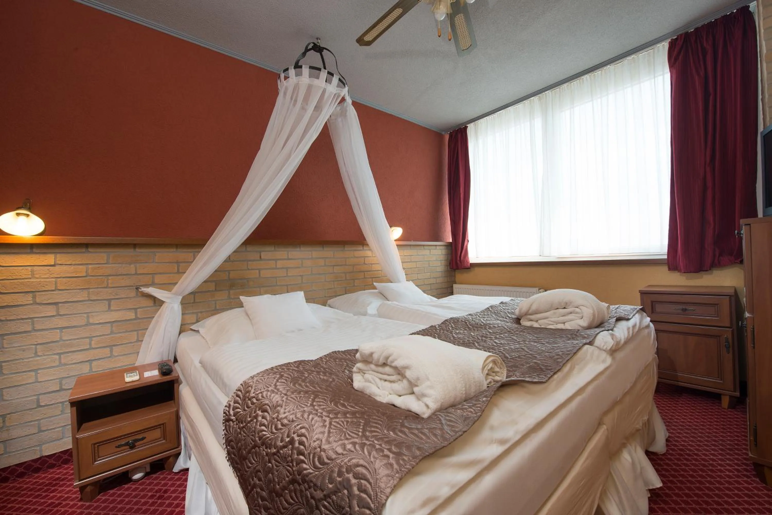 Photo of the whole room, Bed in Therma Nea Dunajská Streda