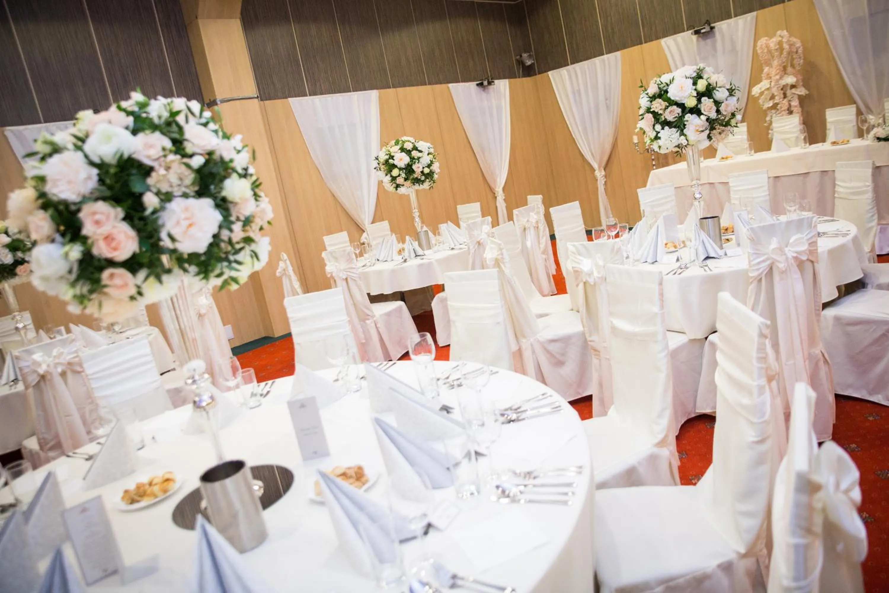 Restaurant/places to eat in Therma Nea Dunajská Streda