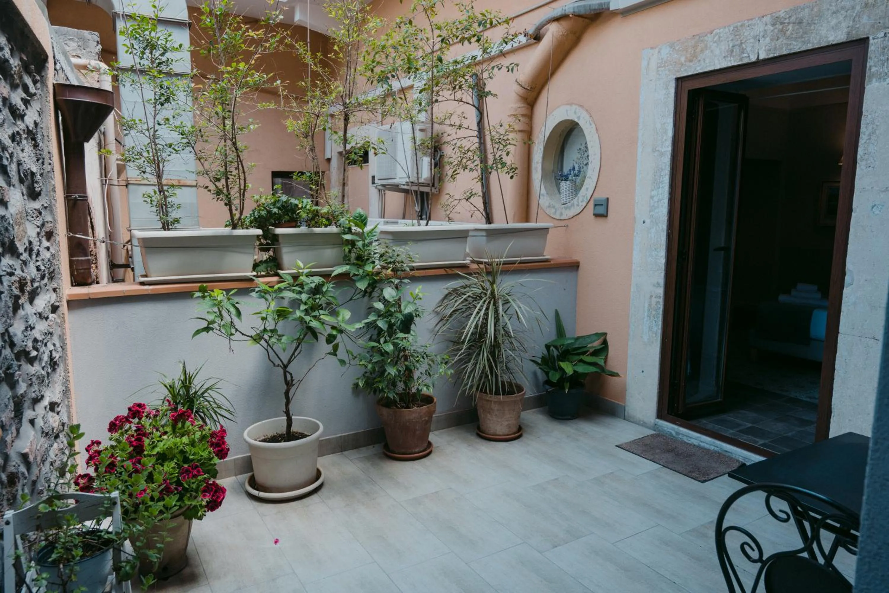 Day in La Casa di Alma Luxury rooms