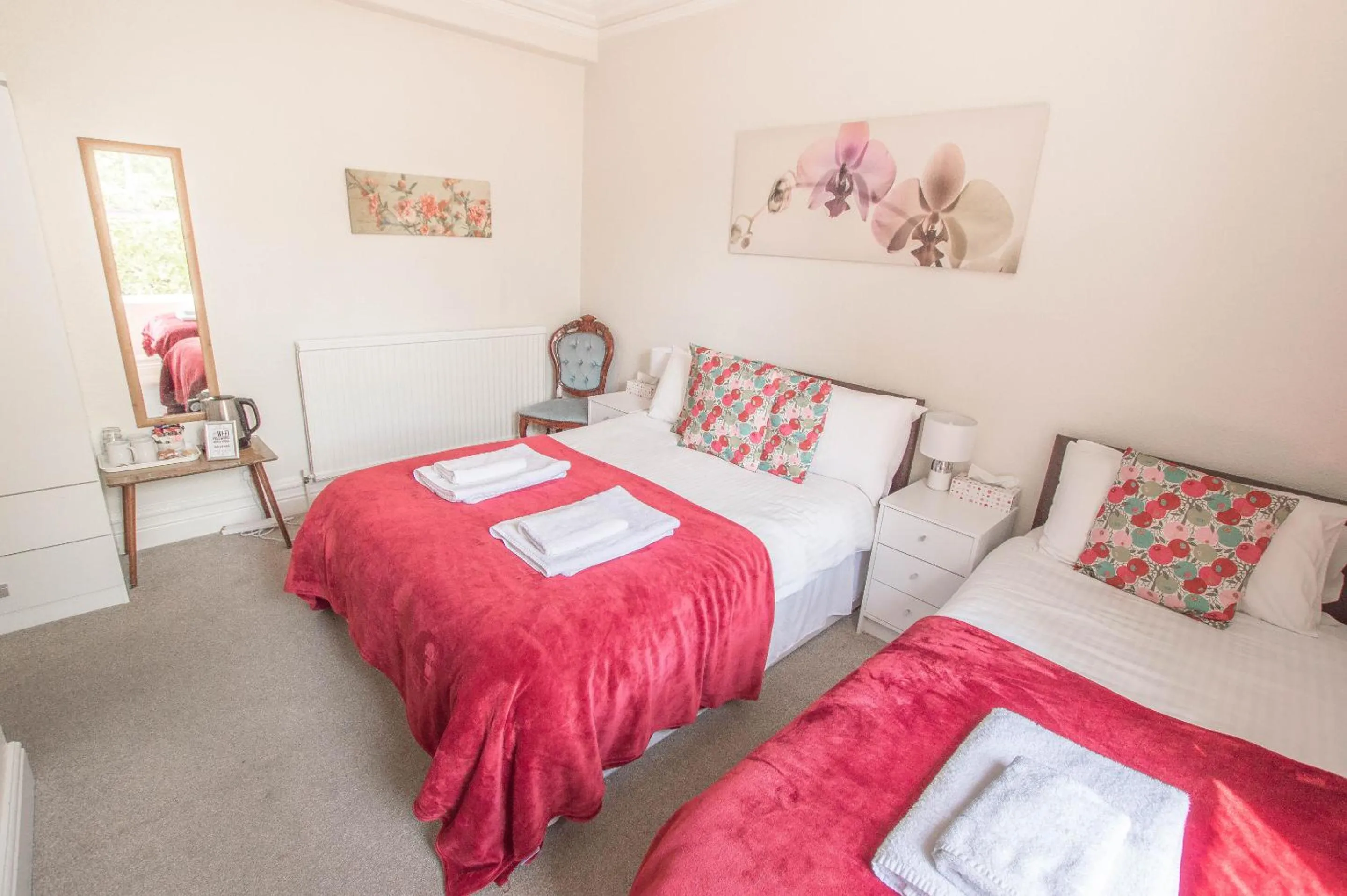 Bedroom, Bed in Elim Bank Guest House