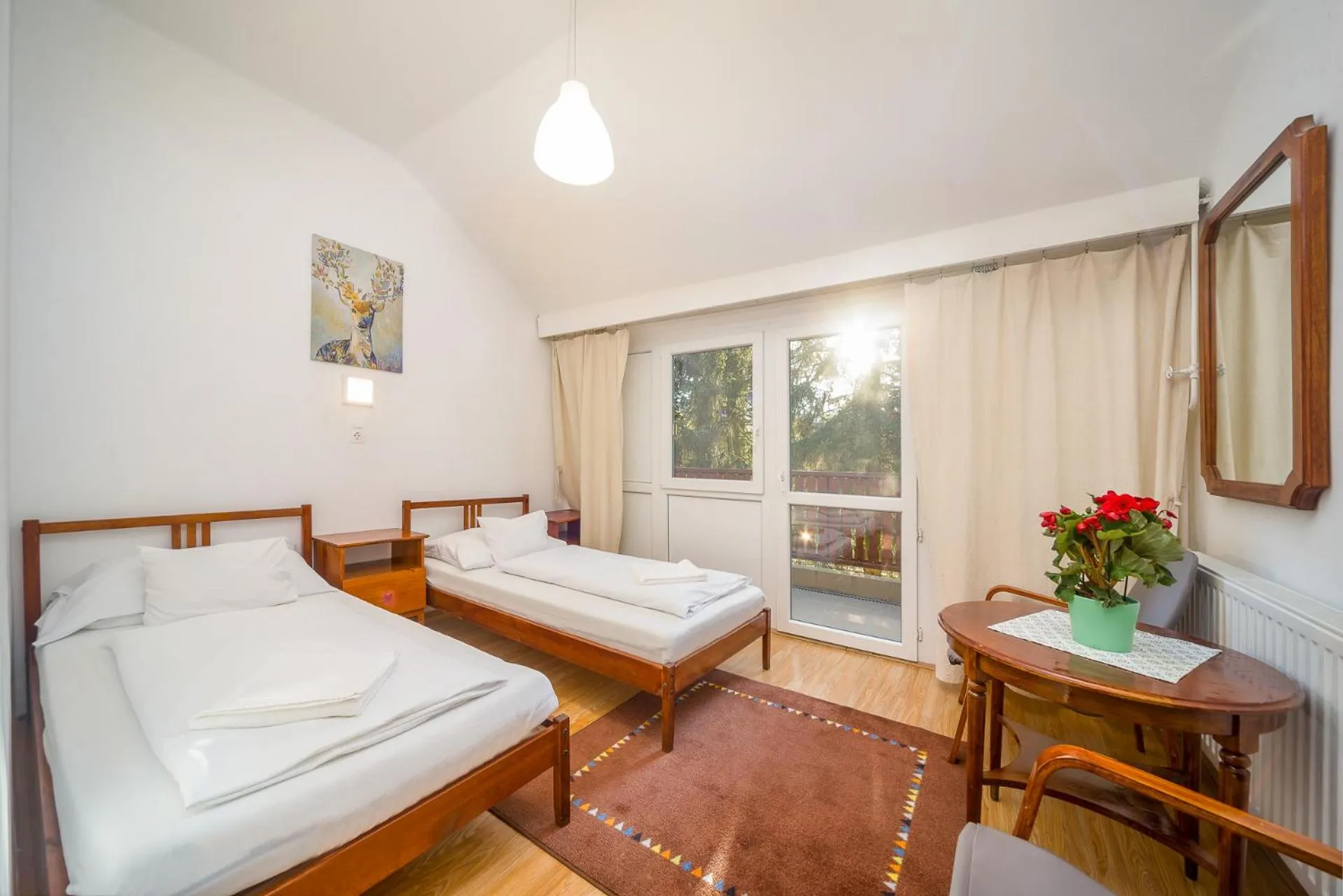 Photo of the whole room, Bed in Lipicai Hotel és Étterem