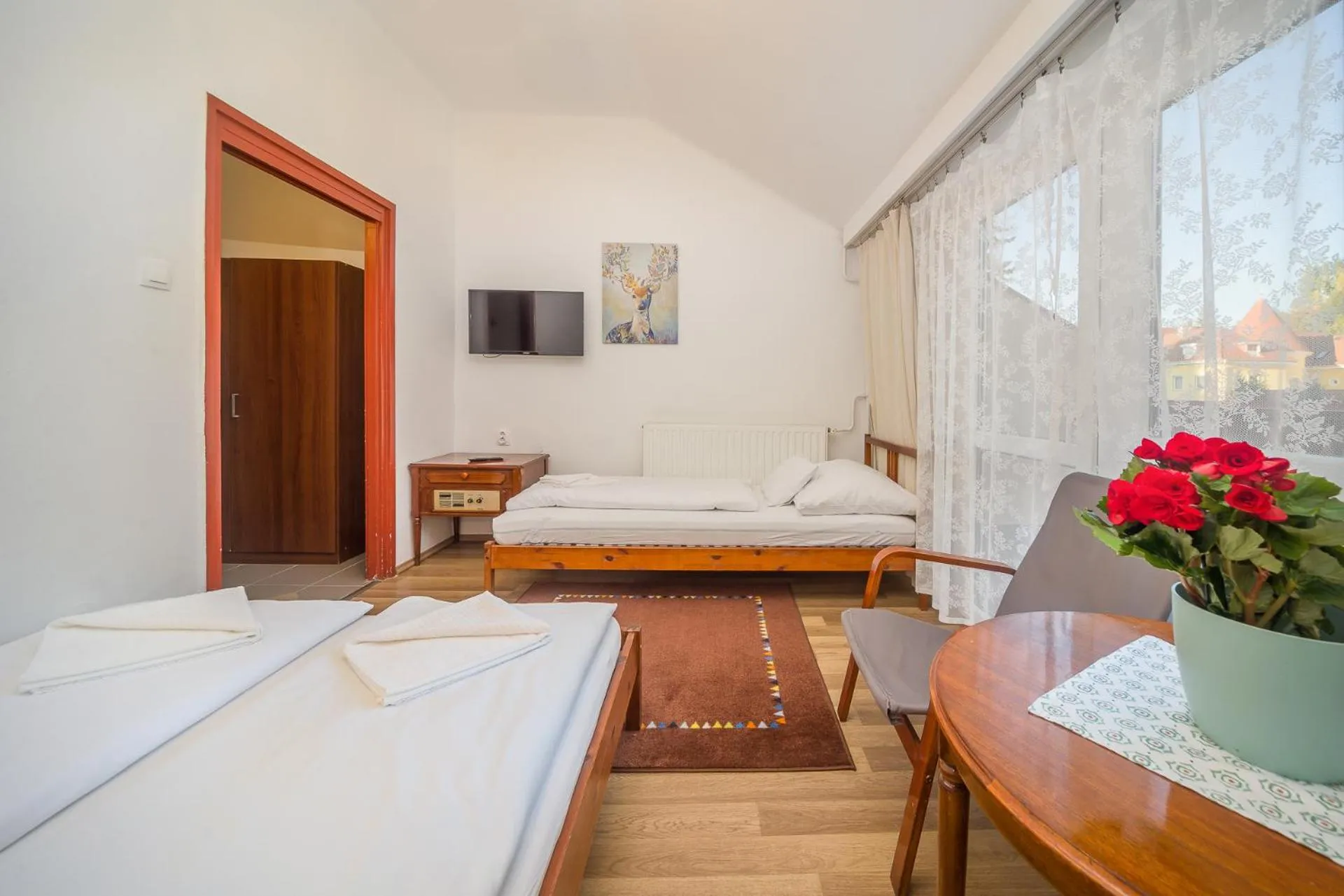 Photo of the whole room, Bed in Lipicai Hotel és Étterem