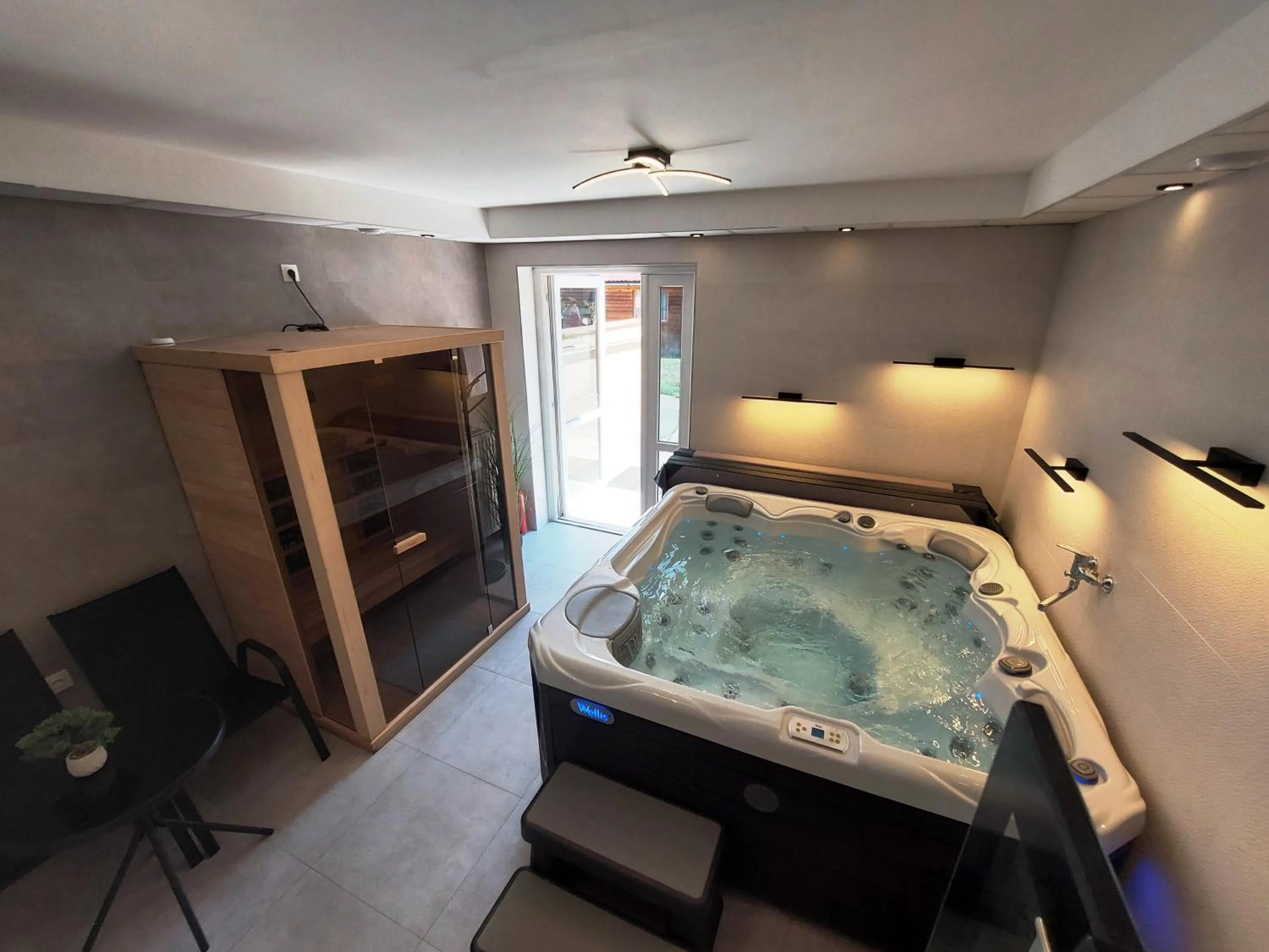 Sauna, Bed in Lipicai Hotel és Étterem