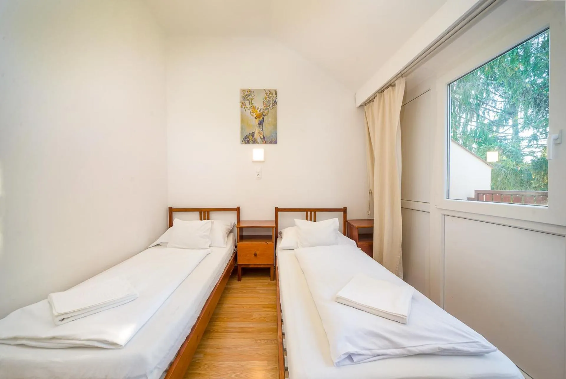 Photo of the whole room, Bed in Lipicai Hotel és Étterem