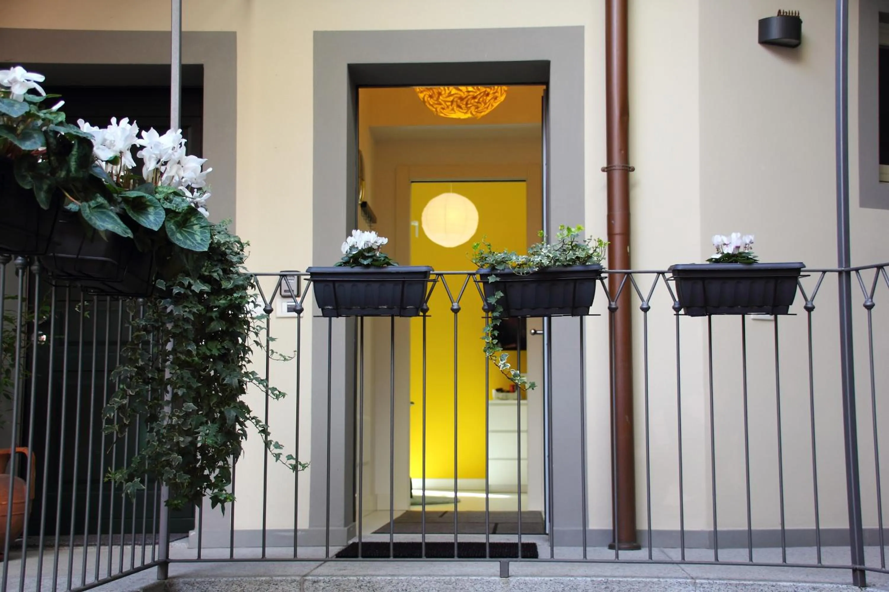 Verbania - Luxury Italy Apartments