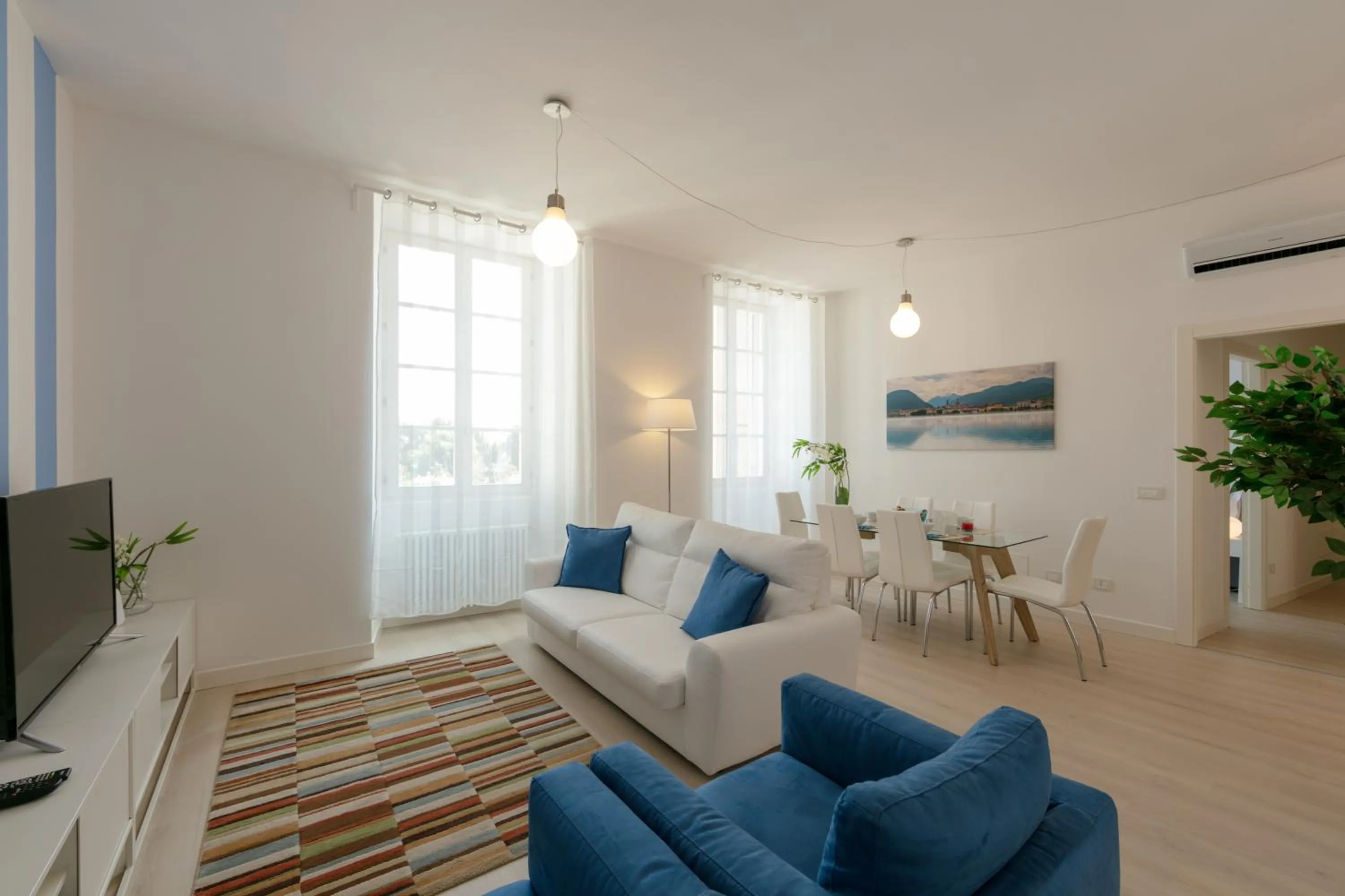 Living room in Verbania - Luxury Italy Apartments