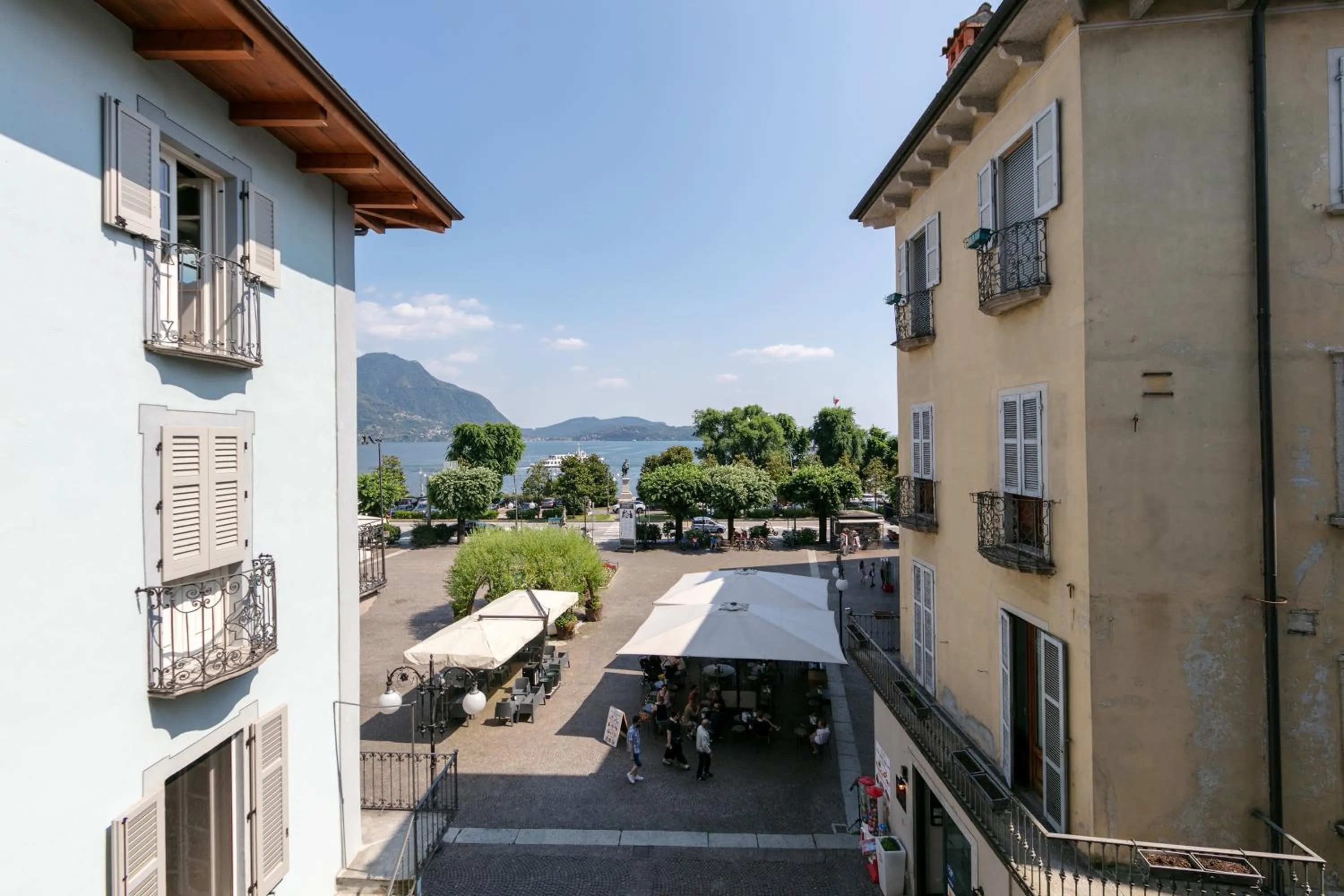 Lake view in Verbania - Luxury Italy Apartments