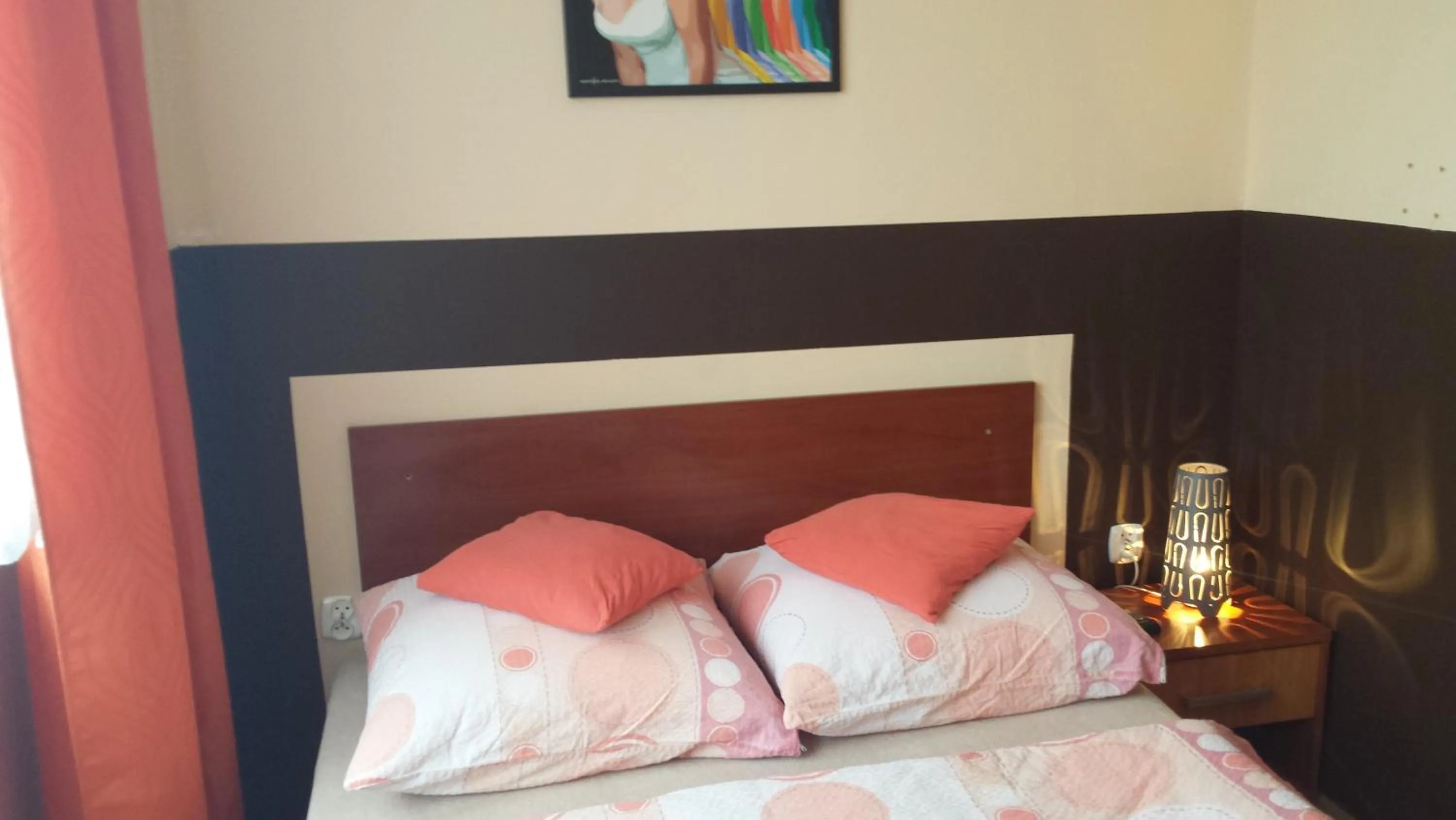 Decorative detail, Bed in Hotel Elda 2