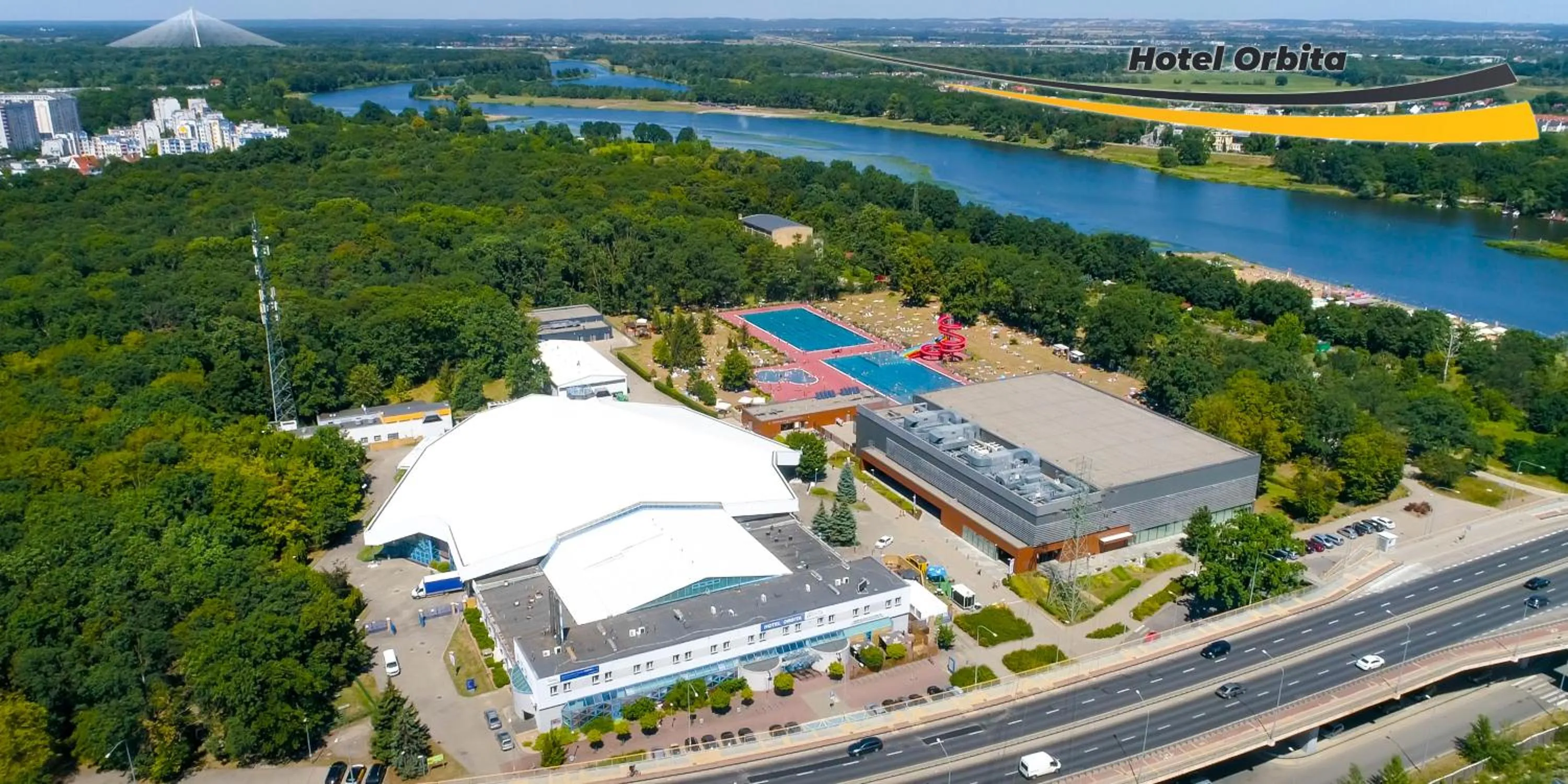 Property building in Hotel Orbita