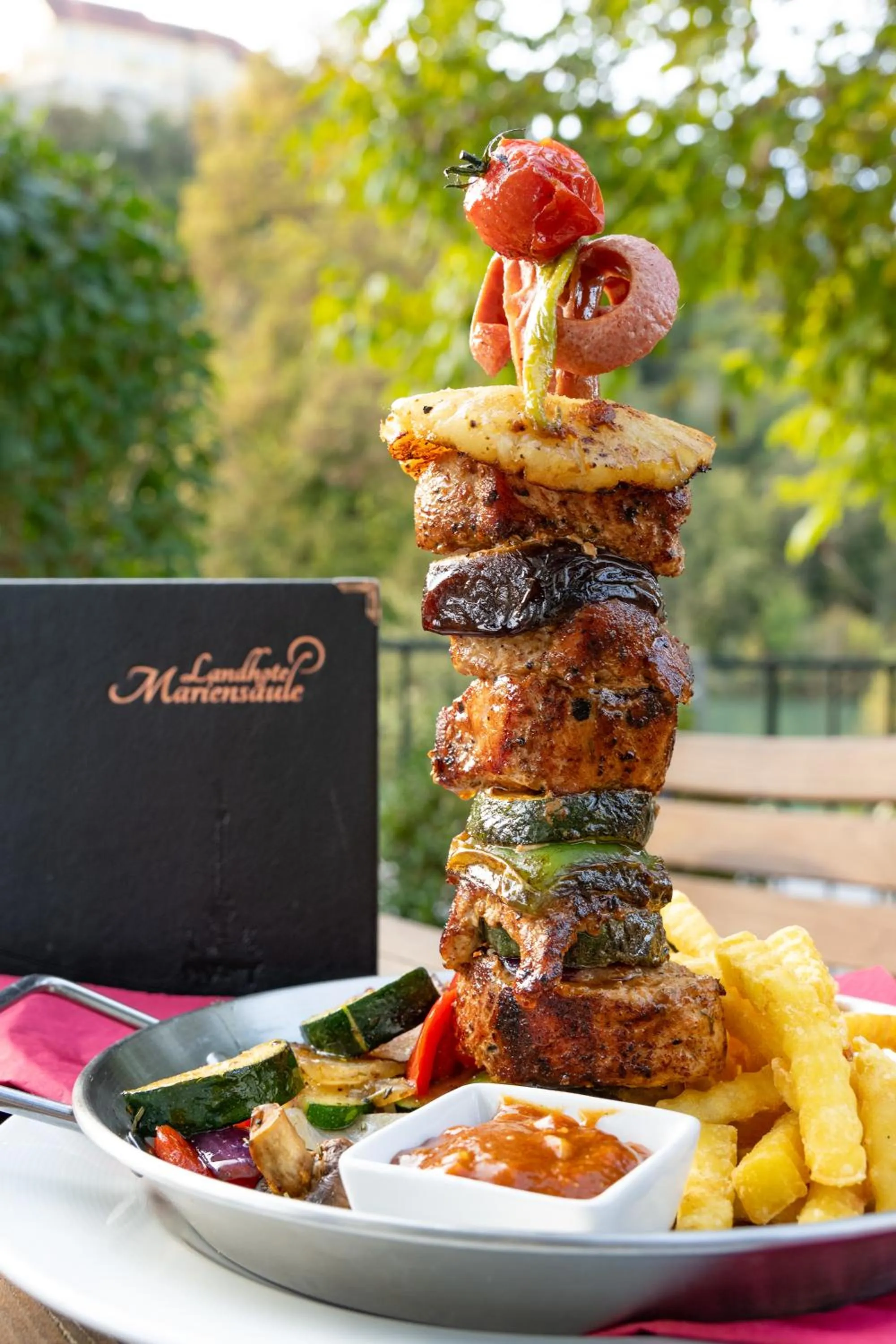 Restaurant/places to eat in Landhotel Mariensäule