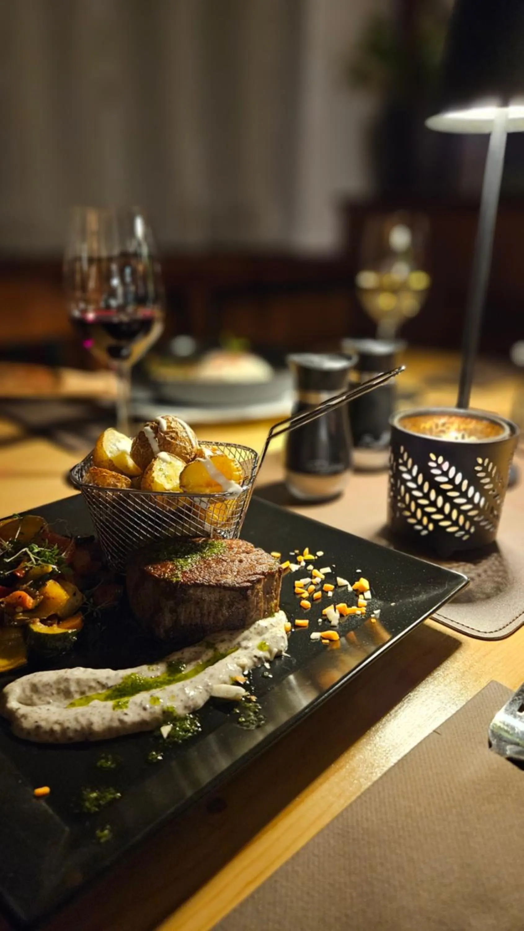 Restaurant/places to eat in Landhotel Mariensäule