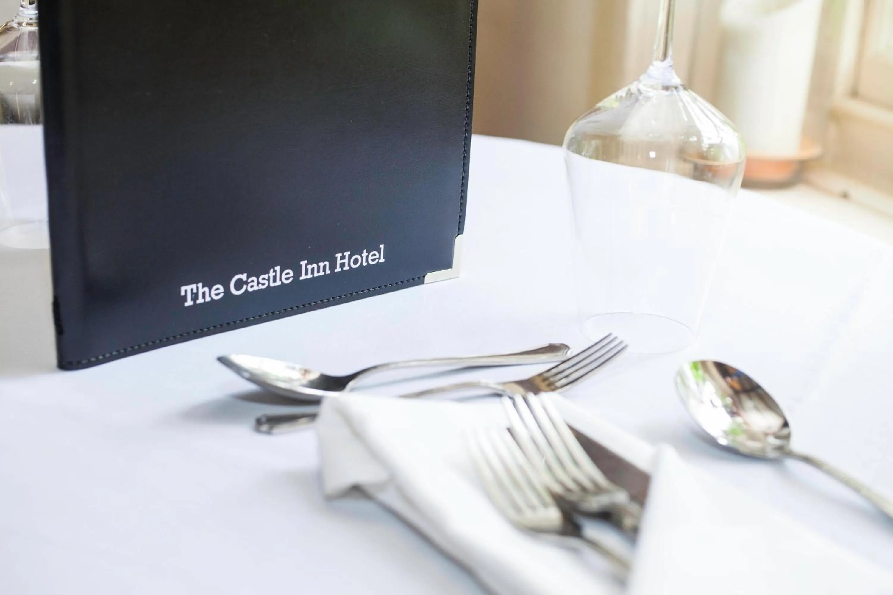 Dining area in The Castle Inn Hotel Bramber