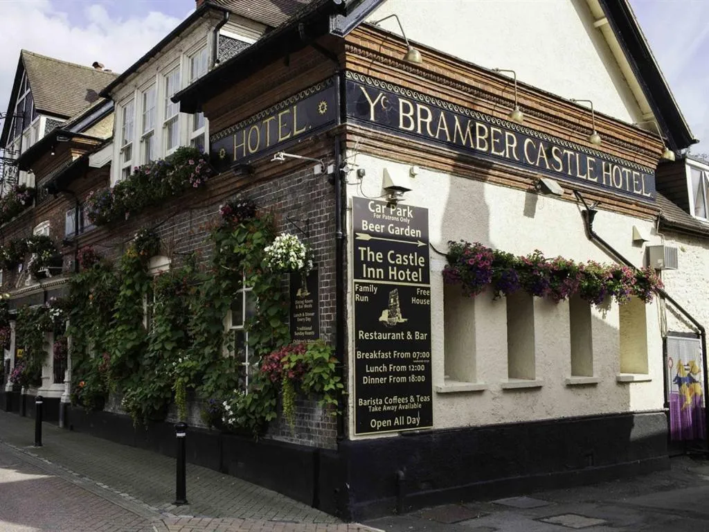 Property building in The Castle Inn Hotel Bramber