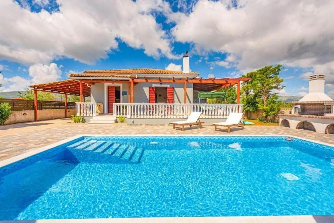 Villa with Private Pool in Pothos Villas